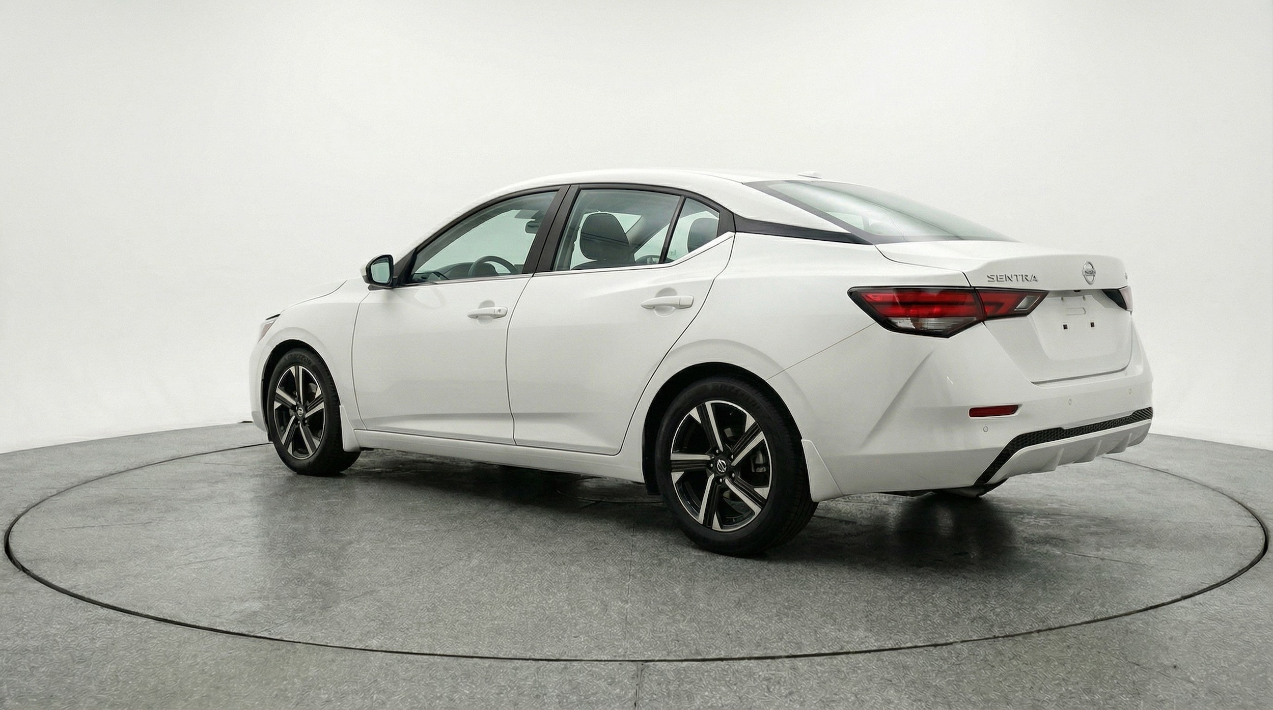 Thumbnail: 2025 Nissan Sentra - 6