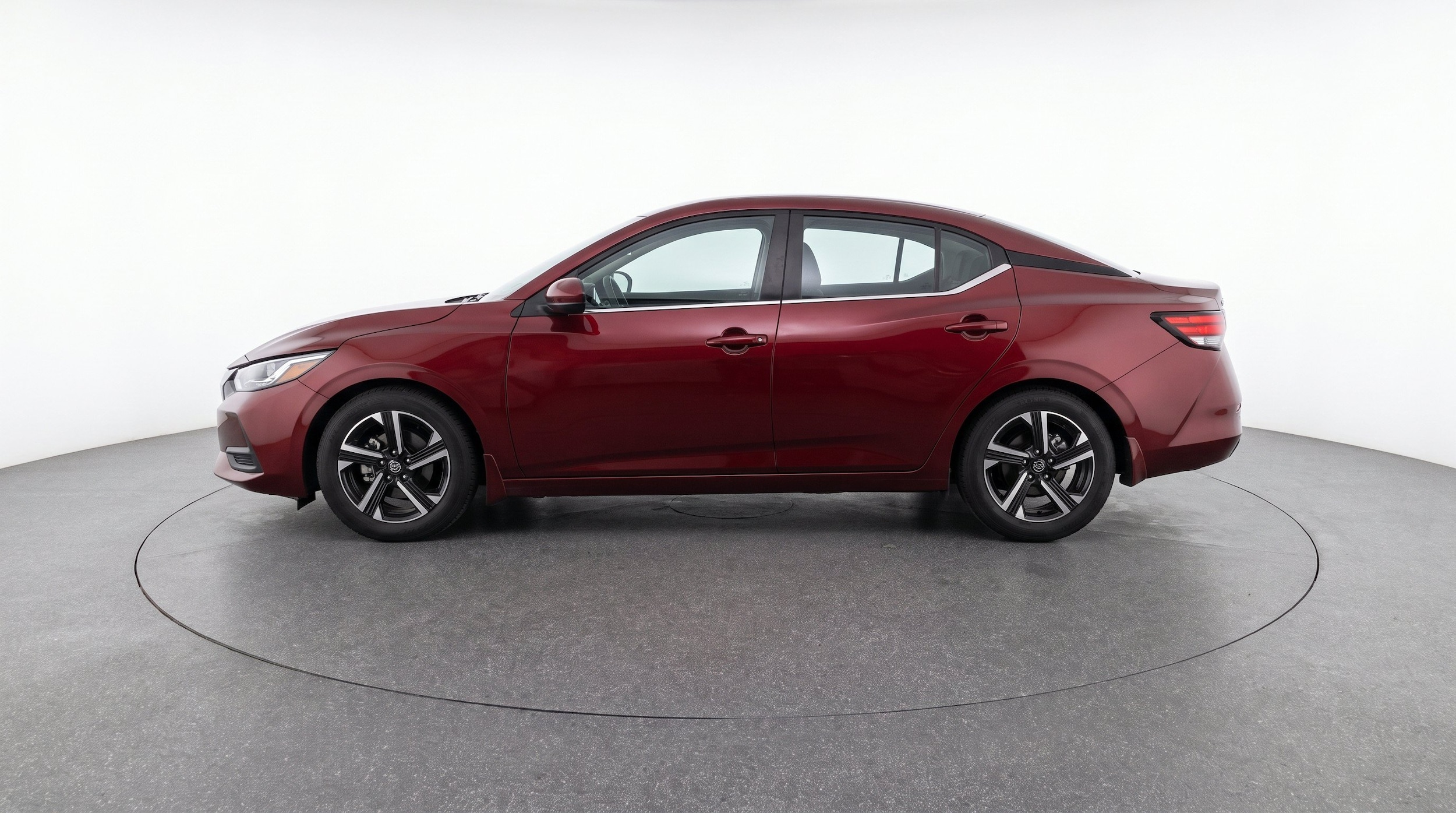 Thumbnail: 2025 Nissan Sentra - 5