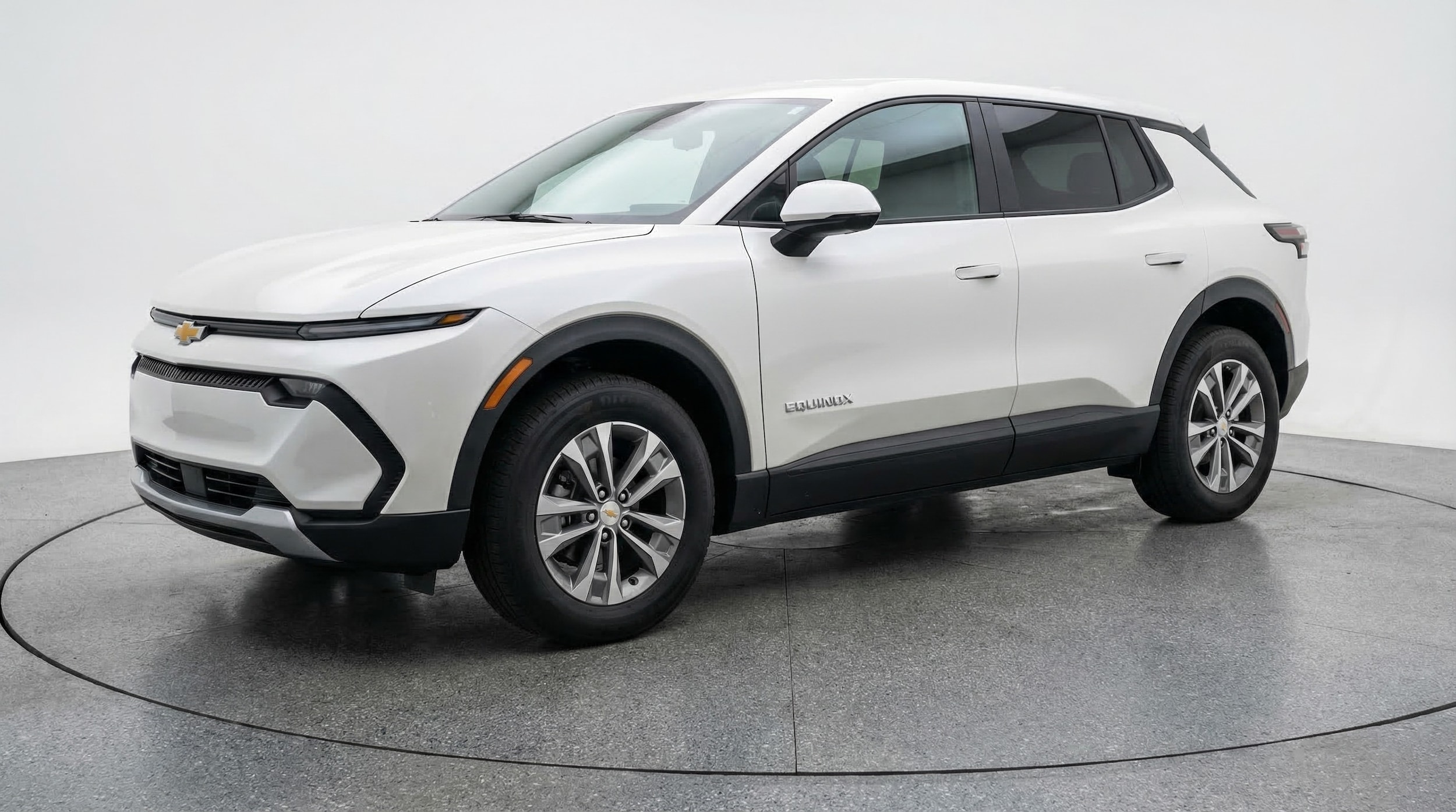 Thumbnail: 2025 Chevrolet Equinox - 3