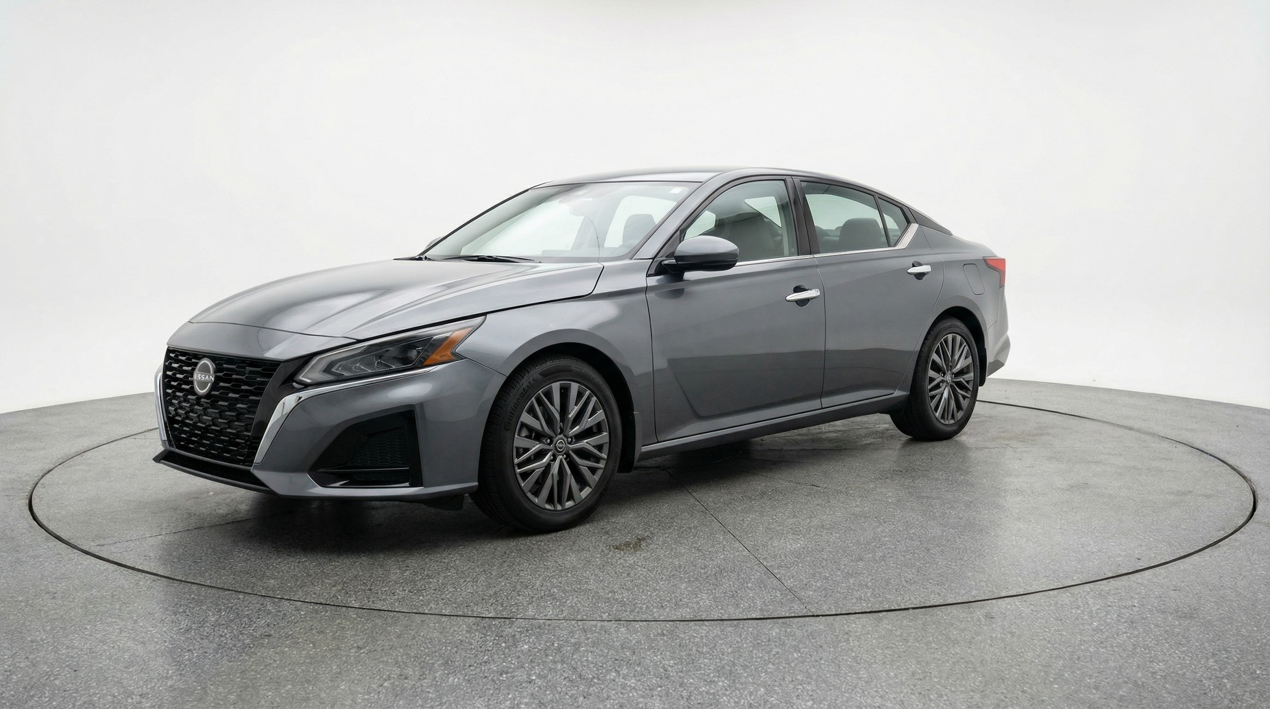 Thumbnail: 2025 Nissan Altima - 3