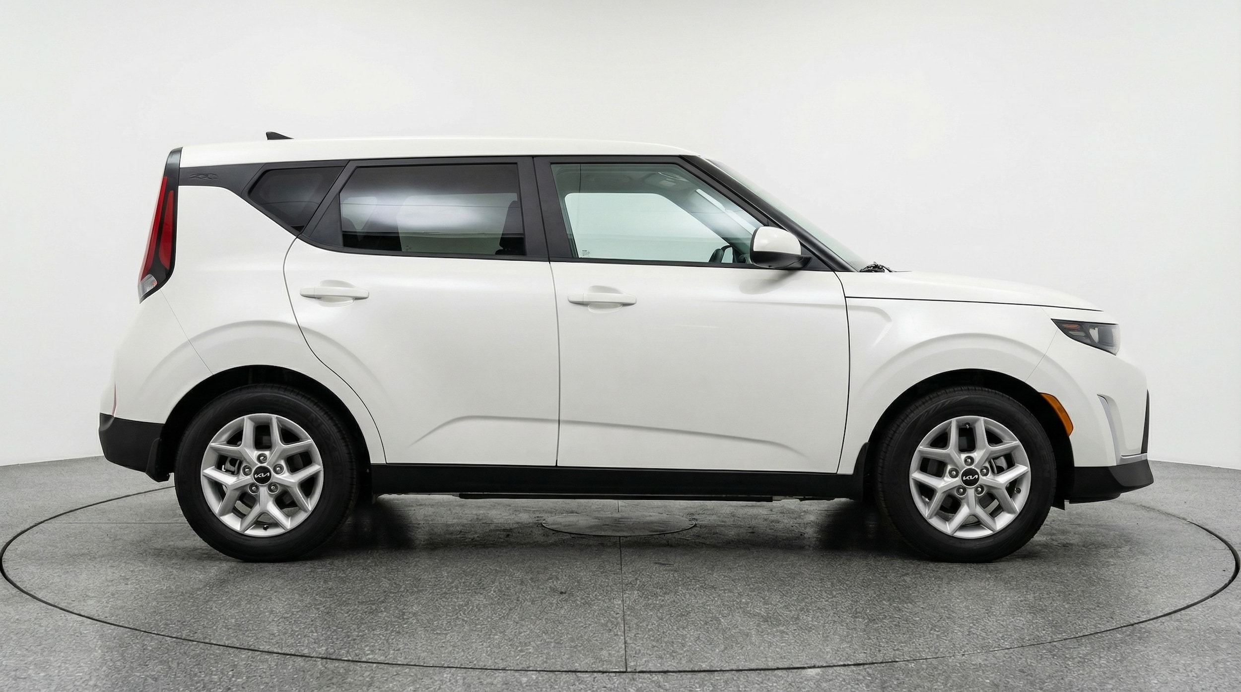 Thumbnail: 2025 Kia Soul - 8