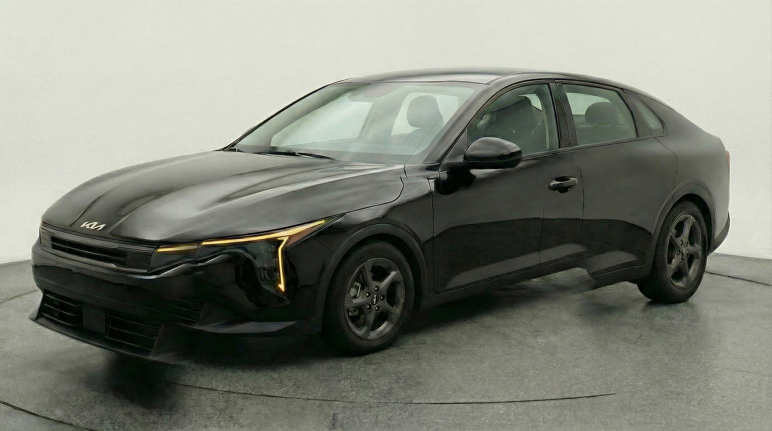 Thumbnail: 2025 Kia K4 - 3