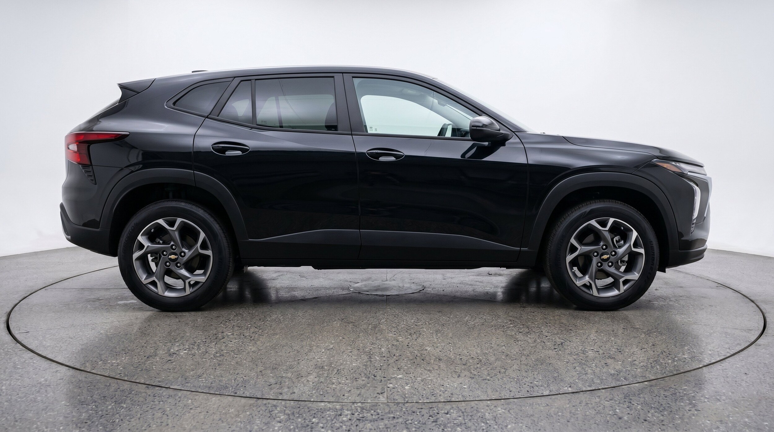 Thumbnail: 2025 Chevrolet Trax - 11