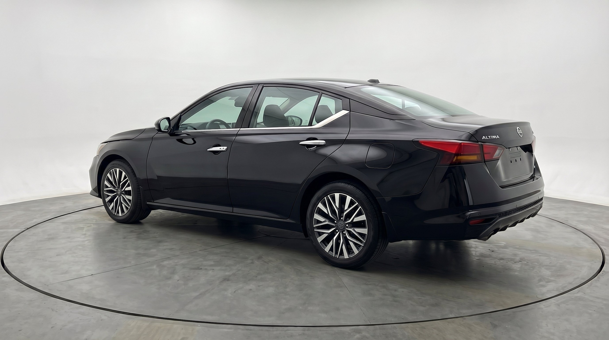 Thumbnail: 2026 Nissan Altima - 6