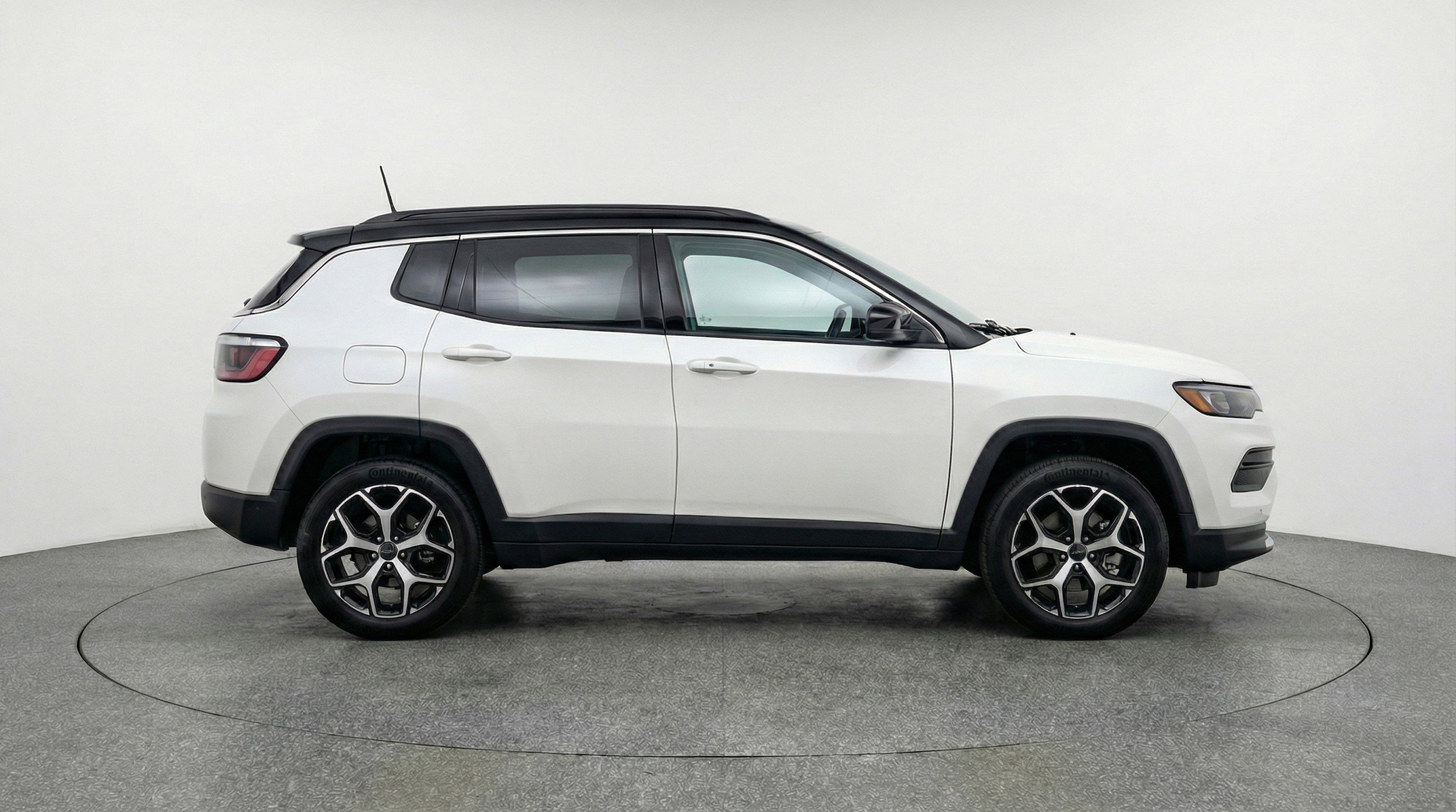 Thumbnail: 2025 Jeep Compass - 11