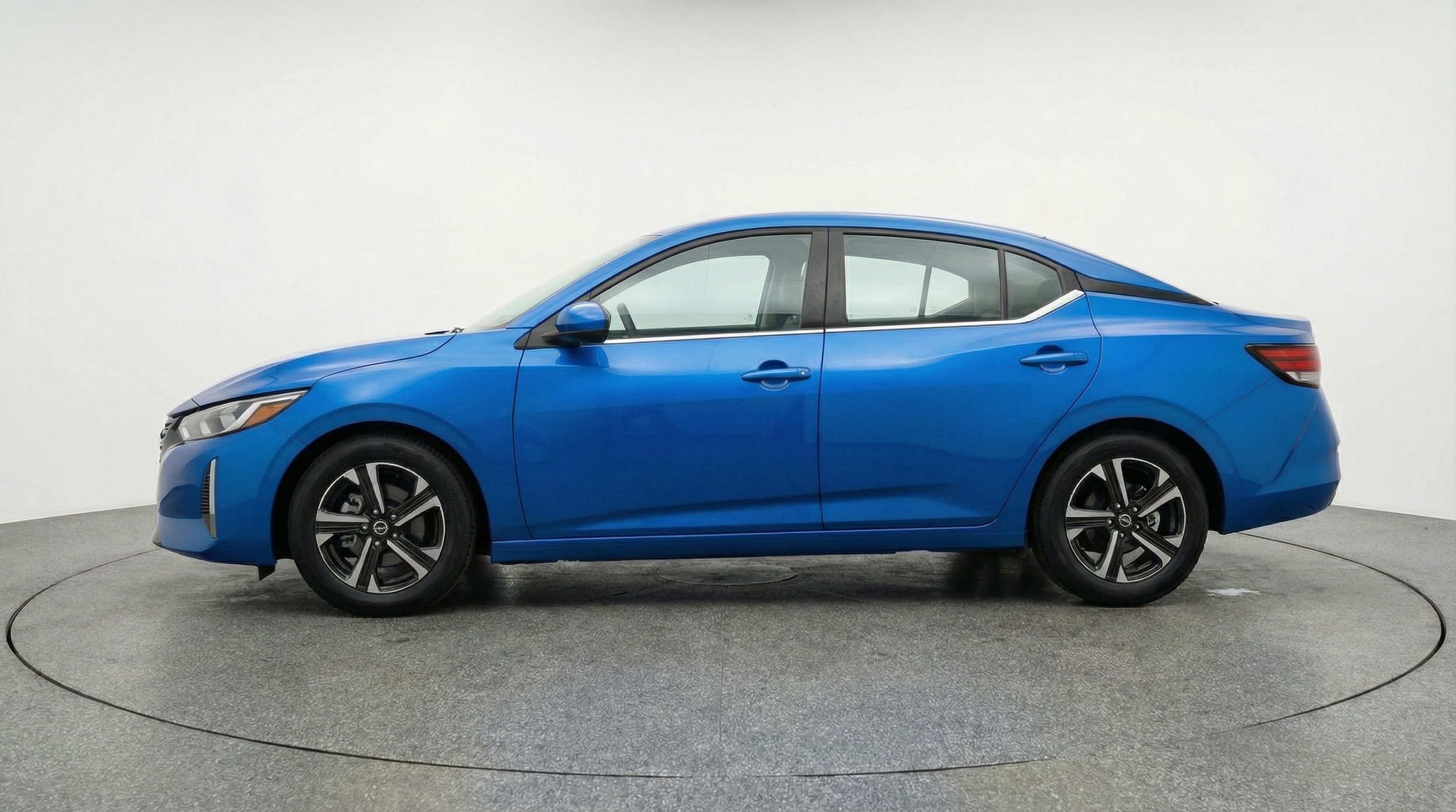 Thumbnail: 2025 Nissan Sentra - 4