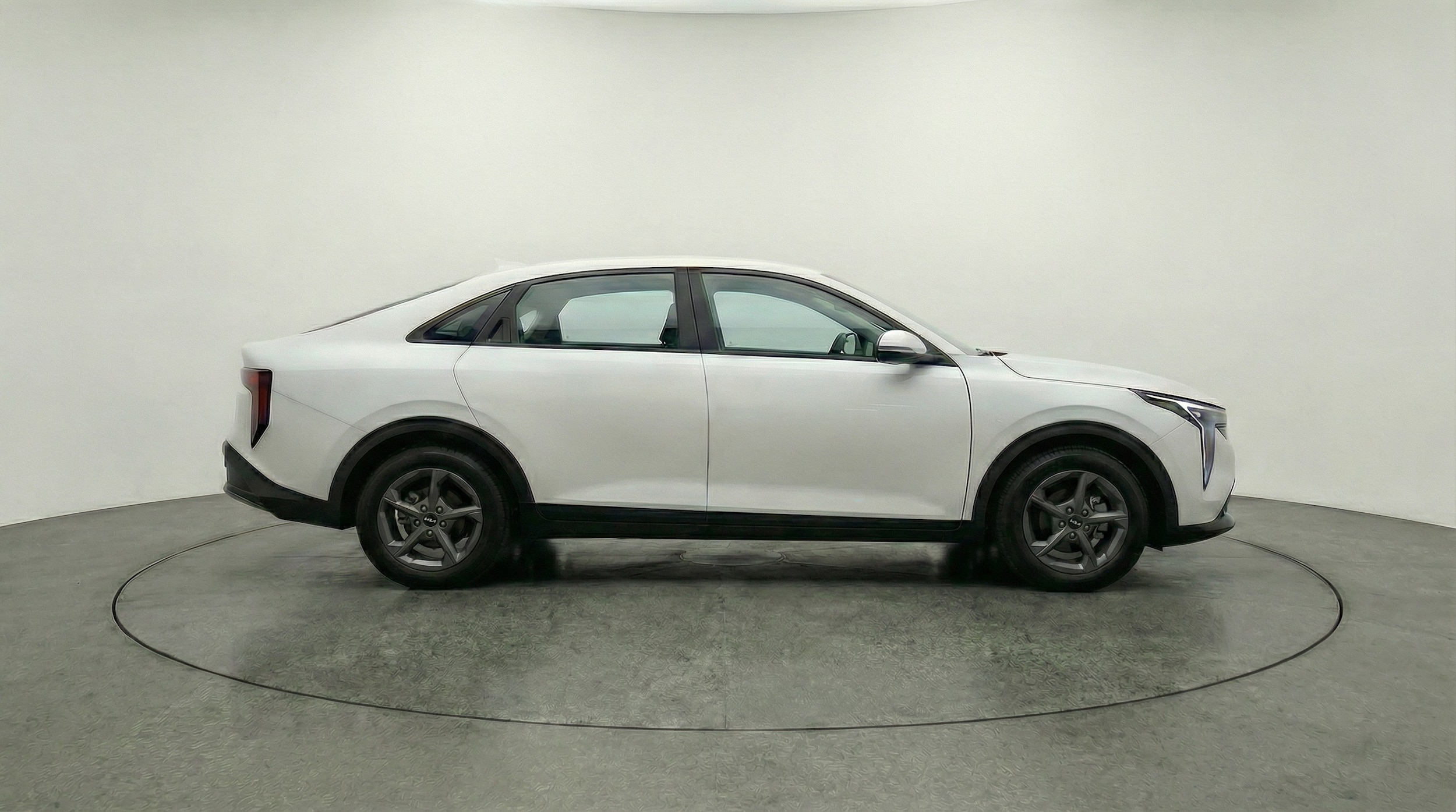 Thumbnail: 2025 Kia K4 - 8