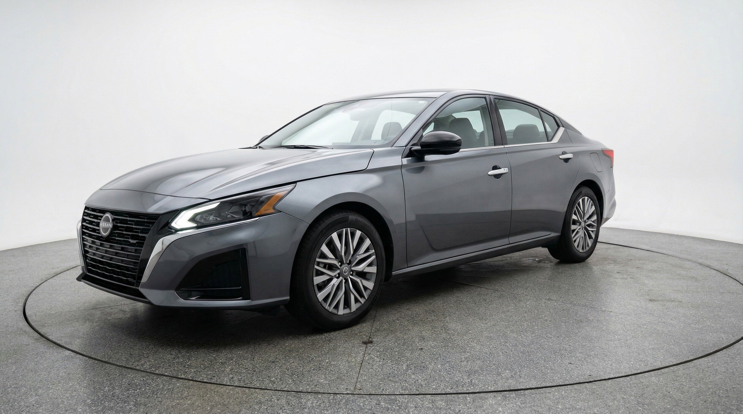 Thumbnail: 2025 Nissan Altima - 3