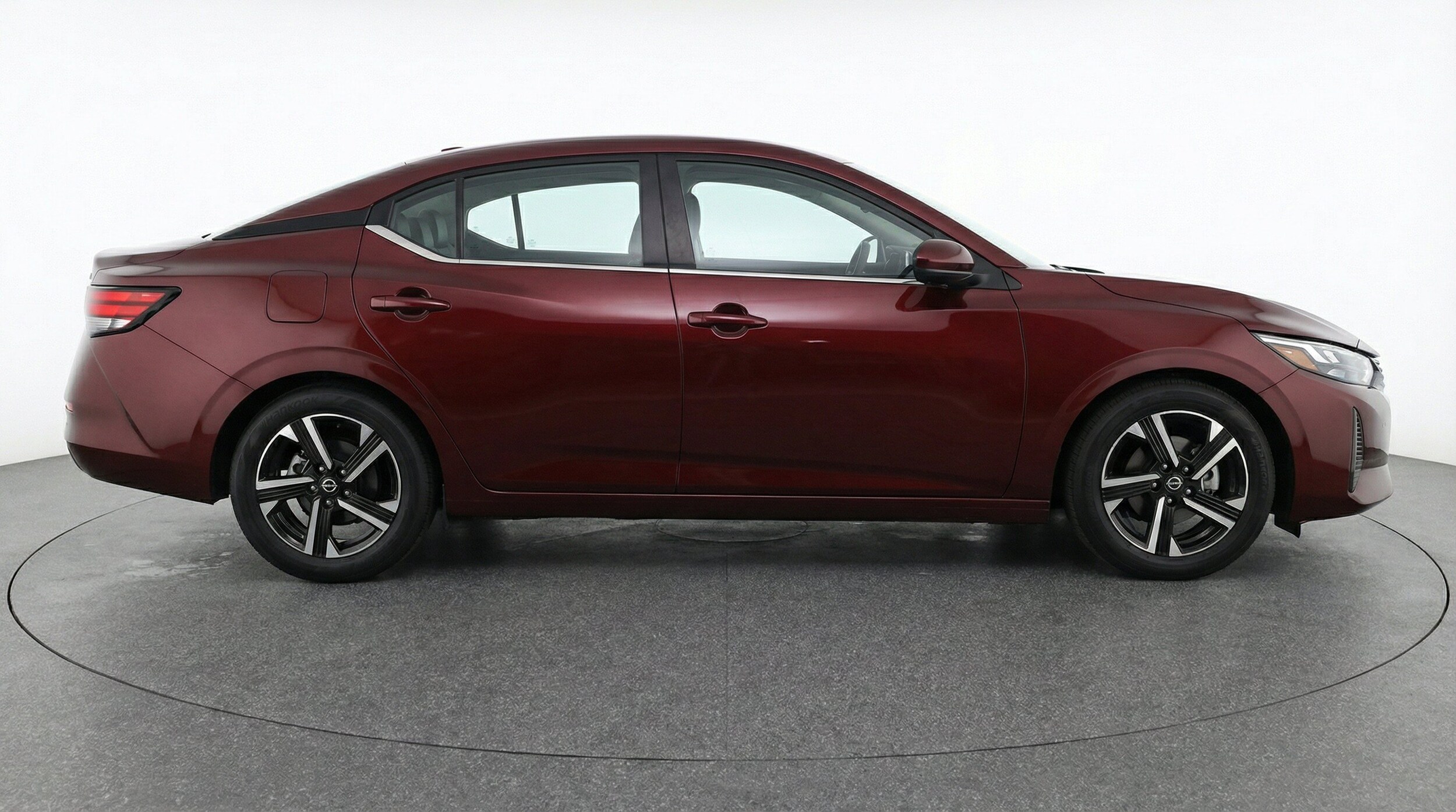 Thumbnail: 2025 Nissan Sentra - 11