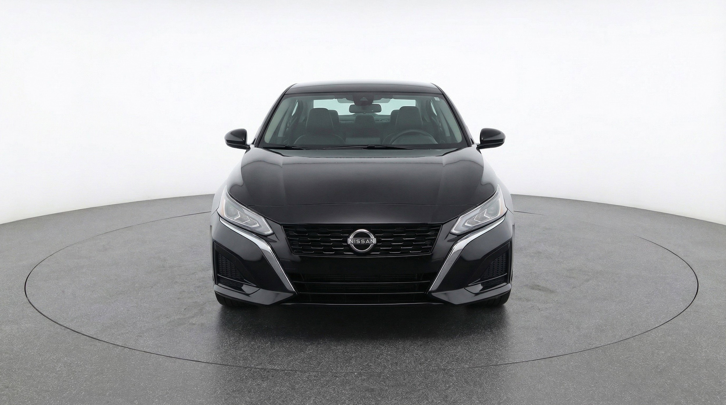 Thumbnail: 2025 Nissan Altima - 2