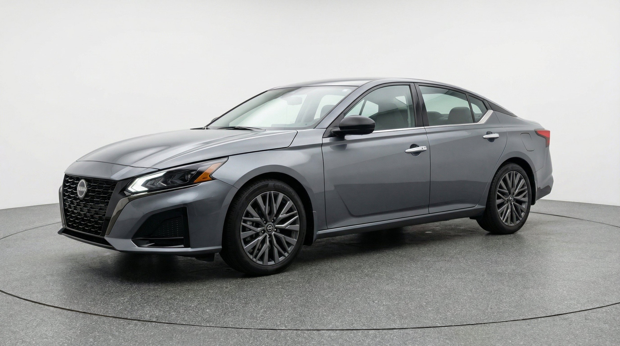Thumbnail: 2025 Nissan Altima - 3