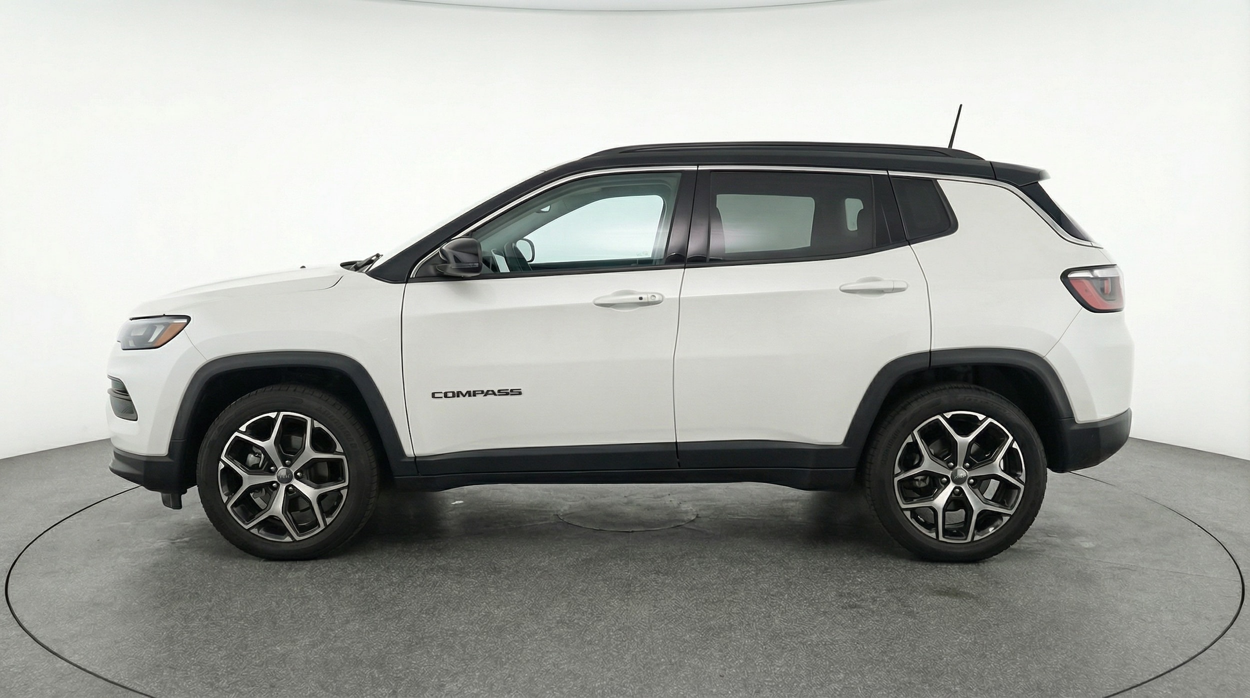 Thumbnail: 2025 Jeep Compass - 4