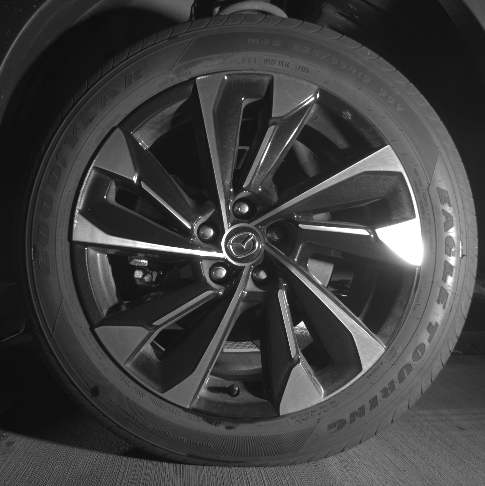 Thumbnail: 2025 Mazda CX-50 - 12