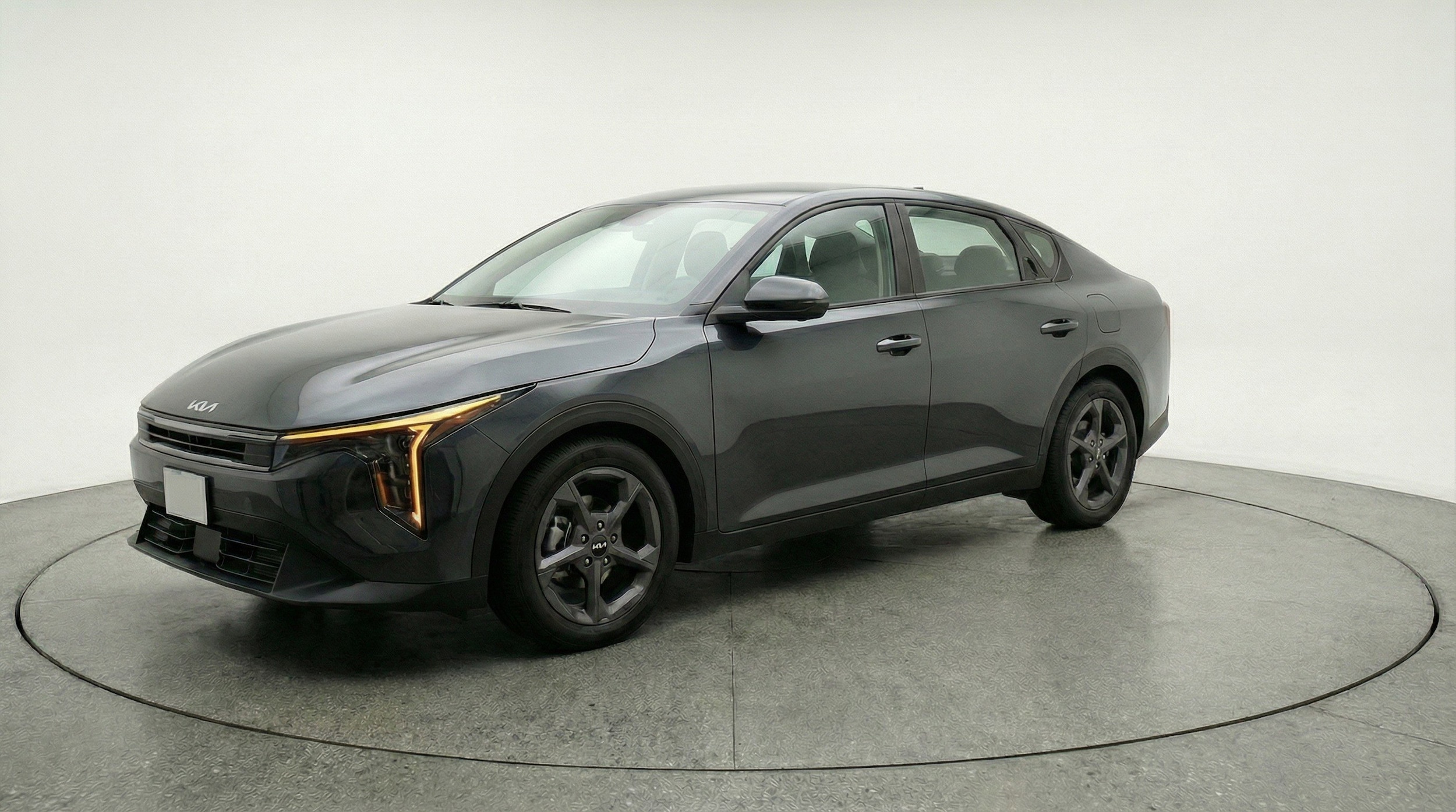 Thumbnail: 2025 Kia K4 - 3