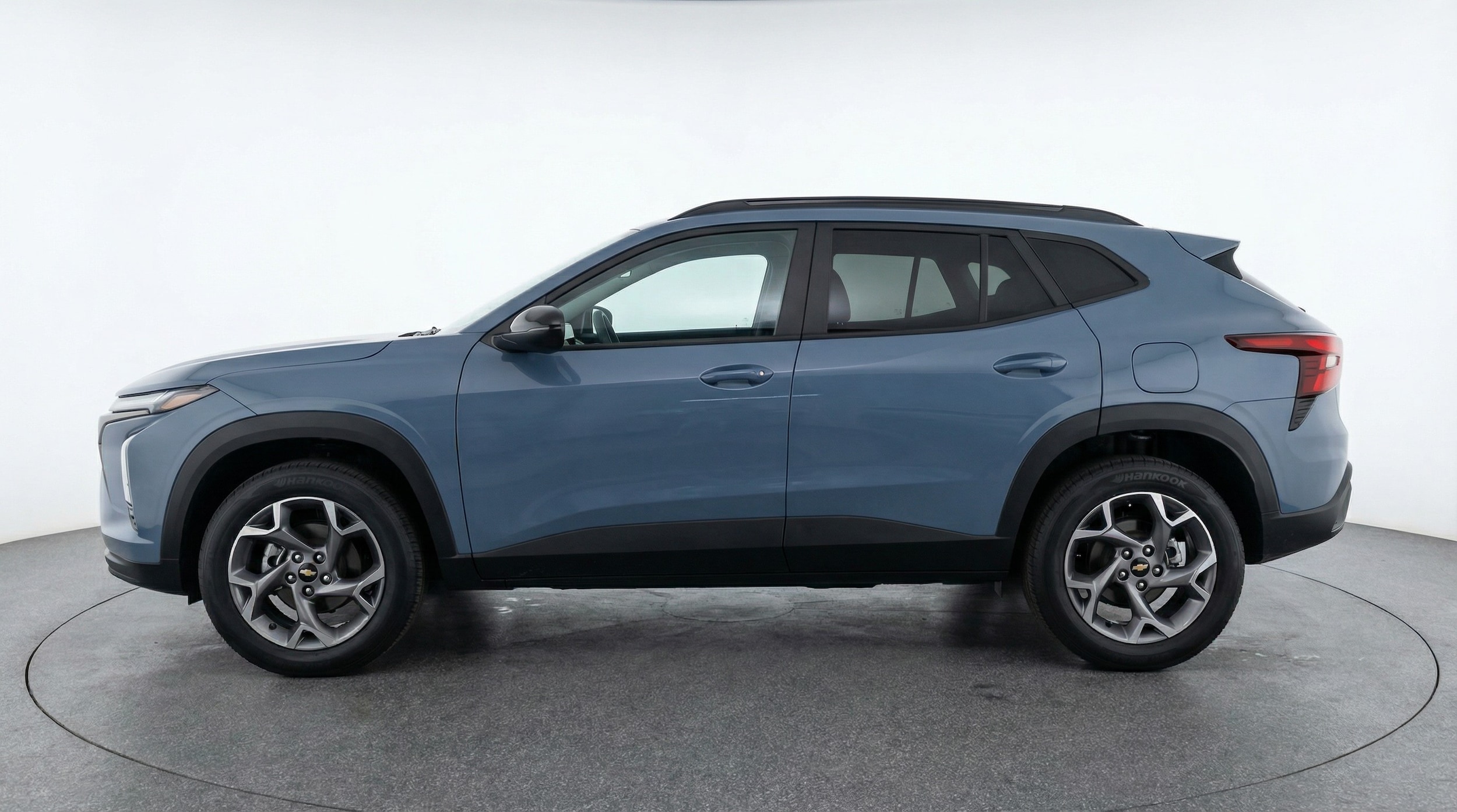 Thumbnail: 2025 Chevrolet Trax - 4
