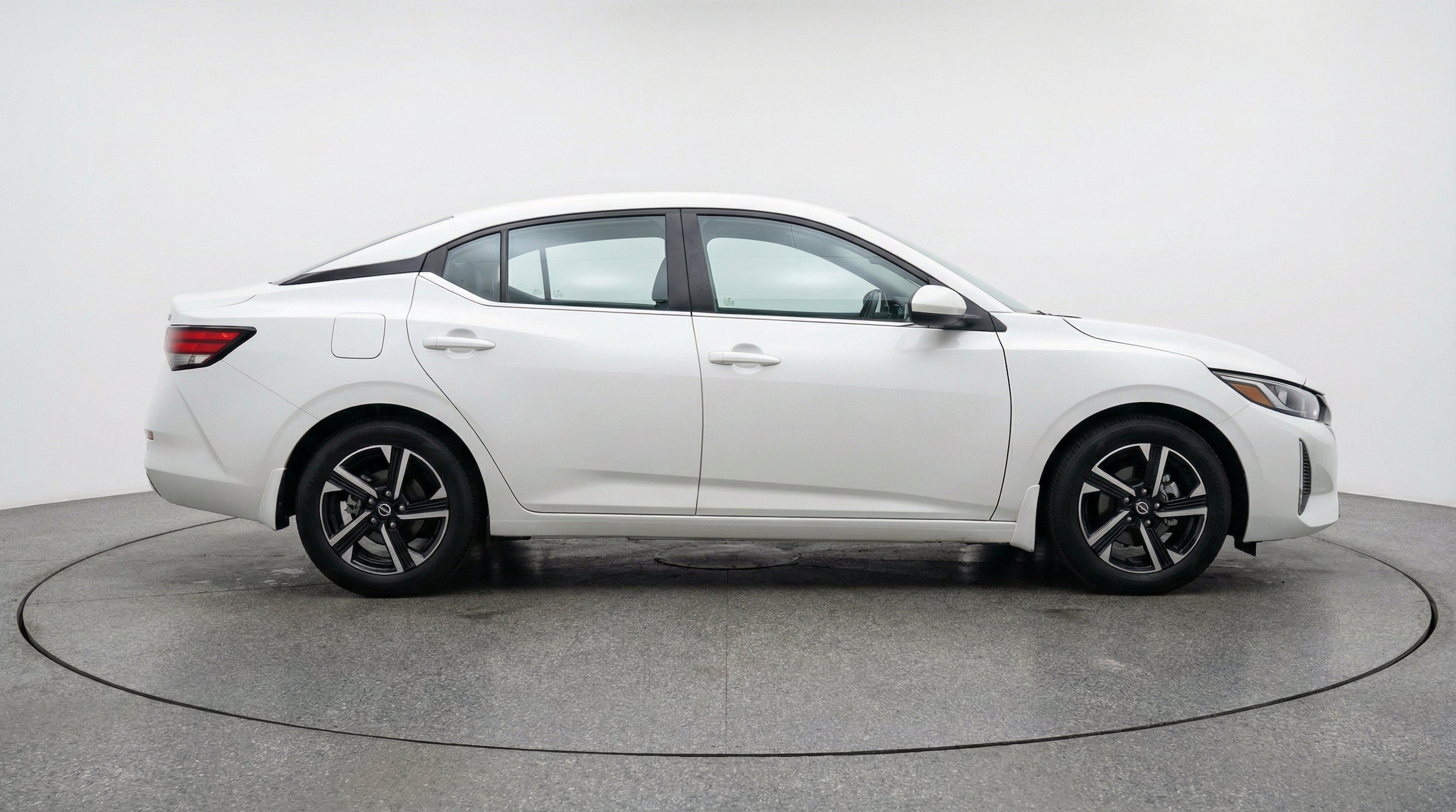 Thumbnail: 2025 Nissan Sentra - 11