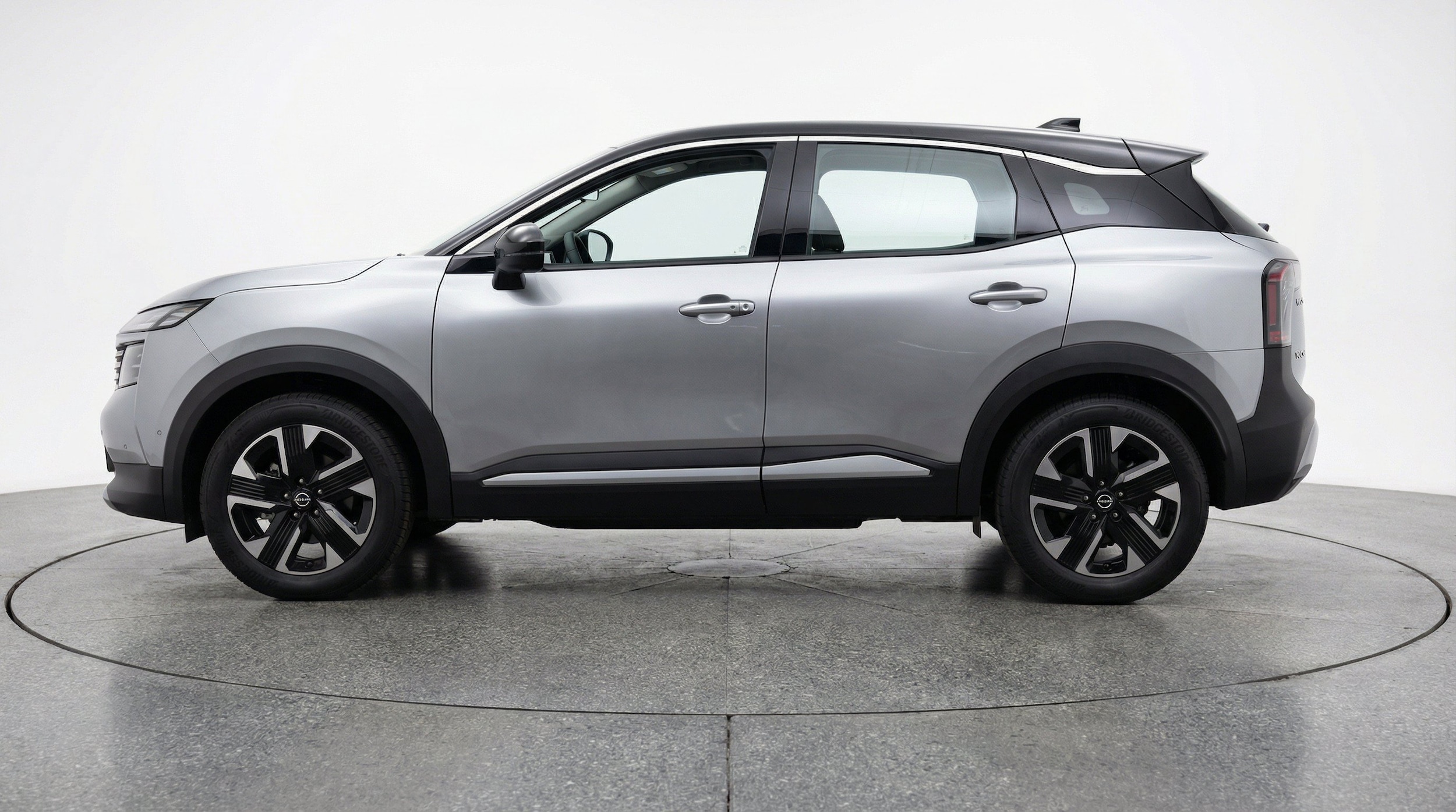 Thumbnail: 2026 Nissan Kicks - 5