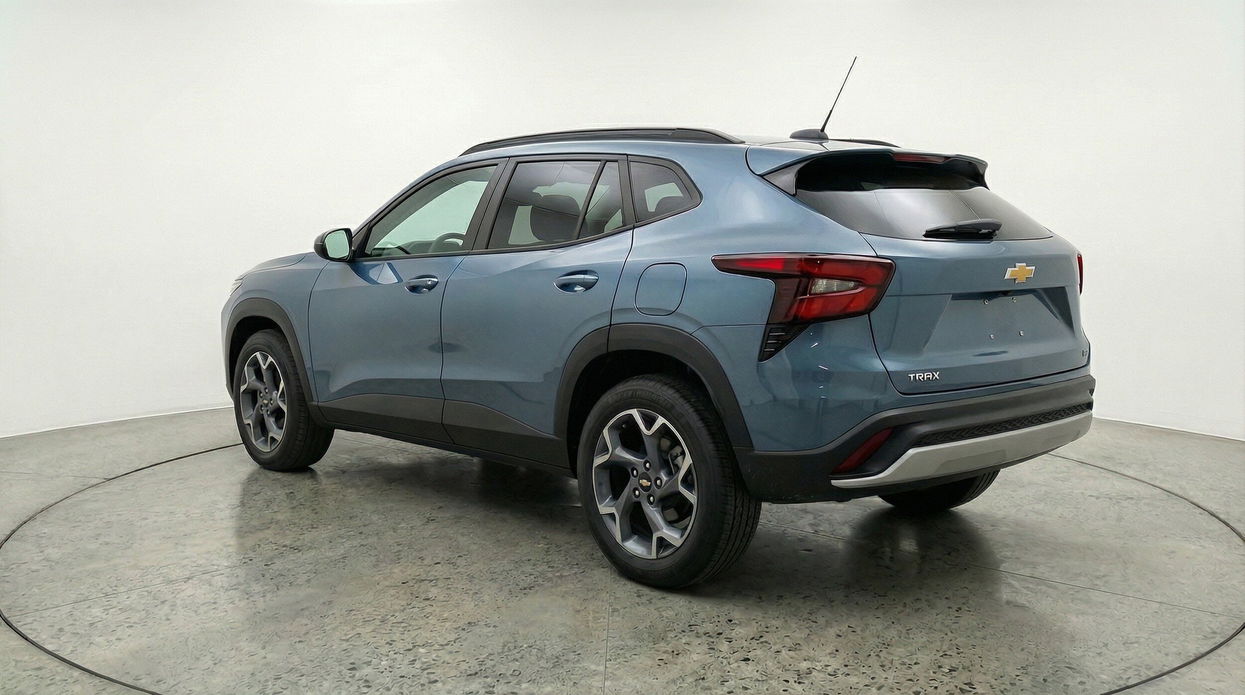 Thumbnail: 2025 Chevrolet Trax - 6