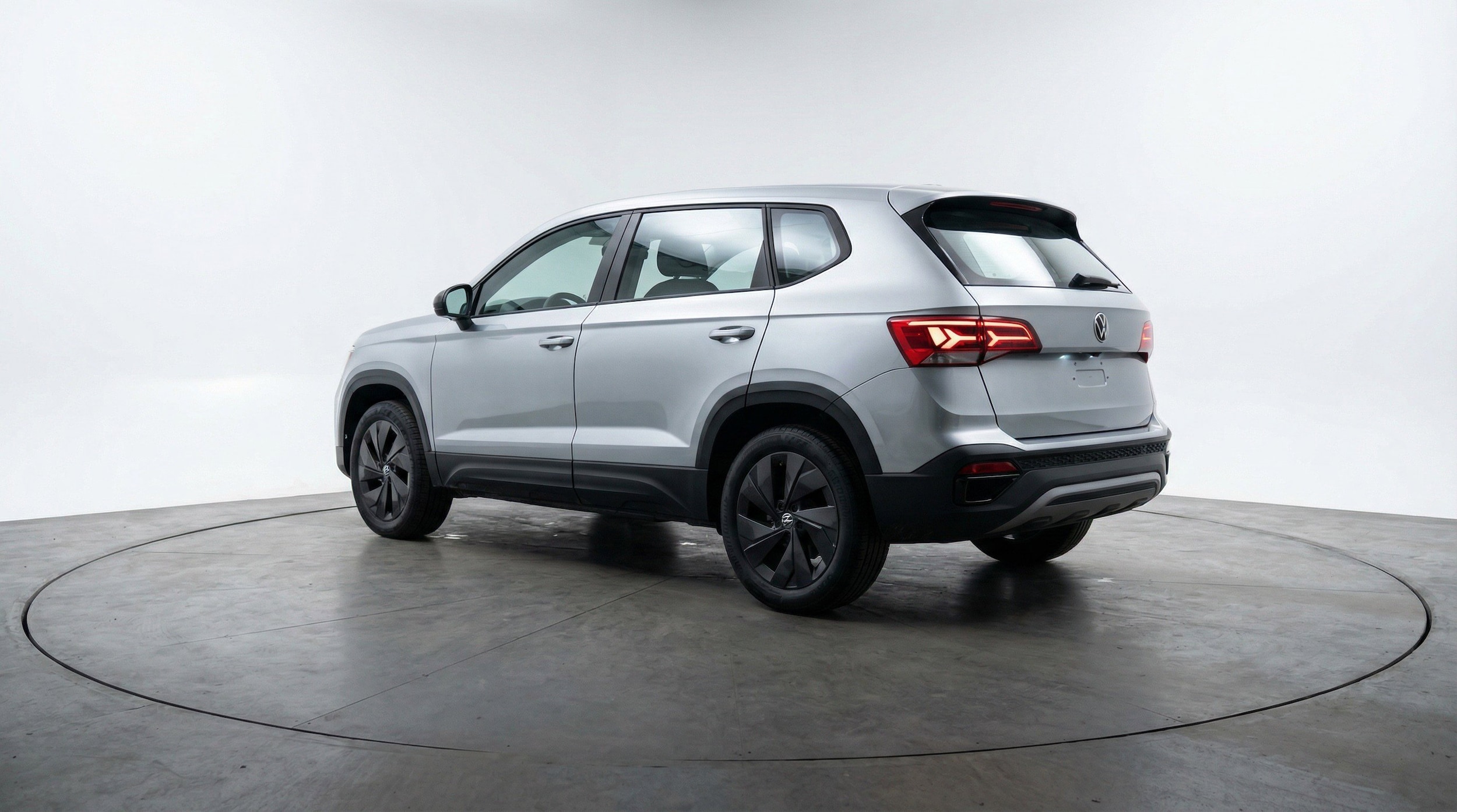 Thumbnail: 2025 Volkswagen Taos - 6