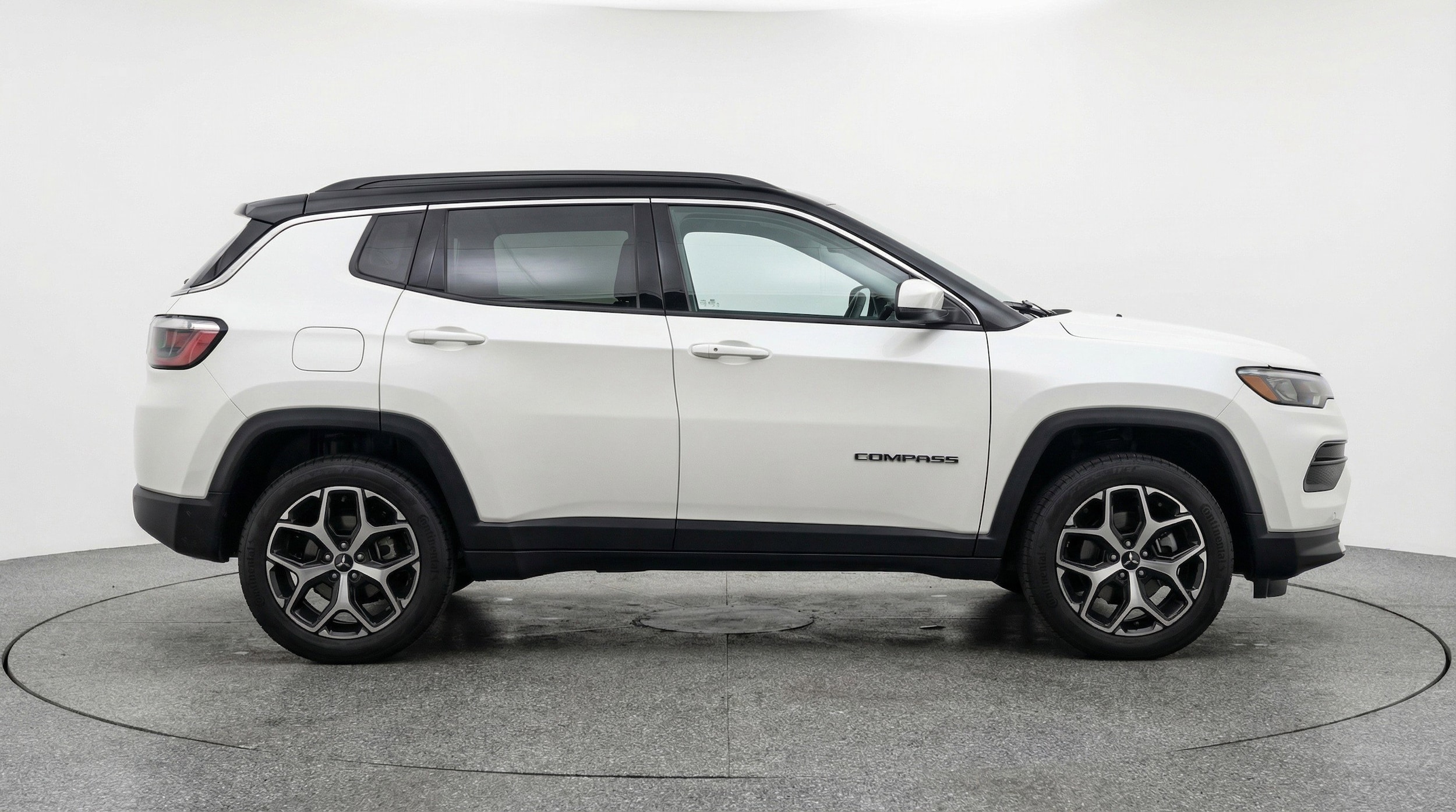 Thumbnail: 2025 Jeep Compass - 11