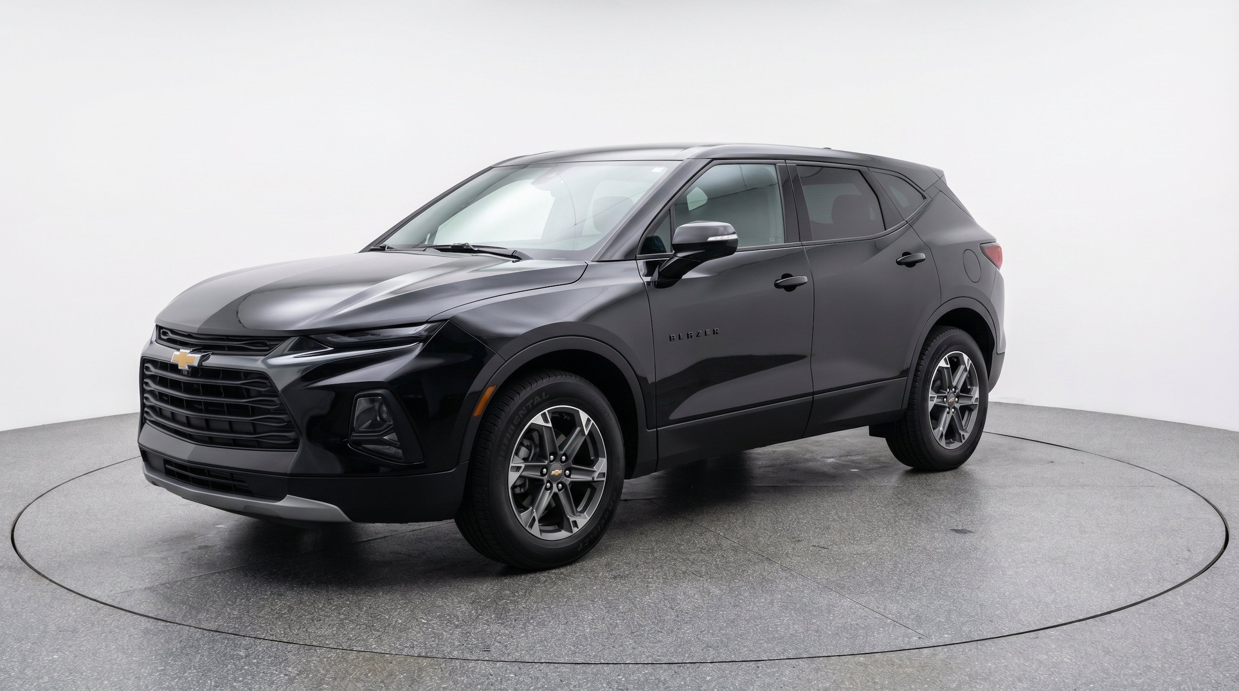 Thumbnail: 2026 Chevrolet Blazer - 3