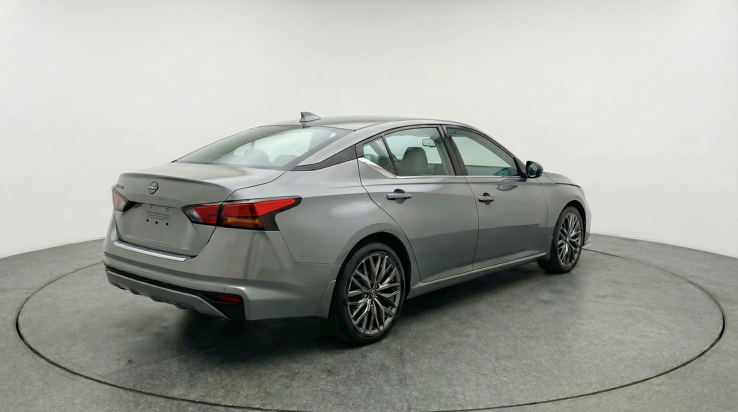 Thumbnail: 2025 Nissan Altima - 7