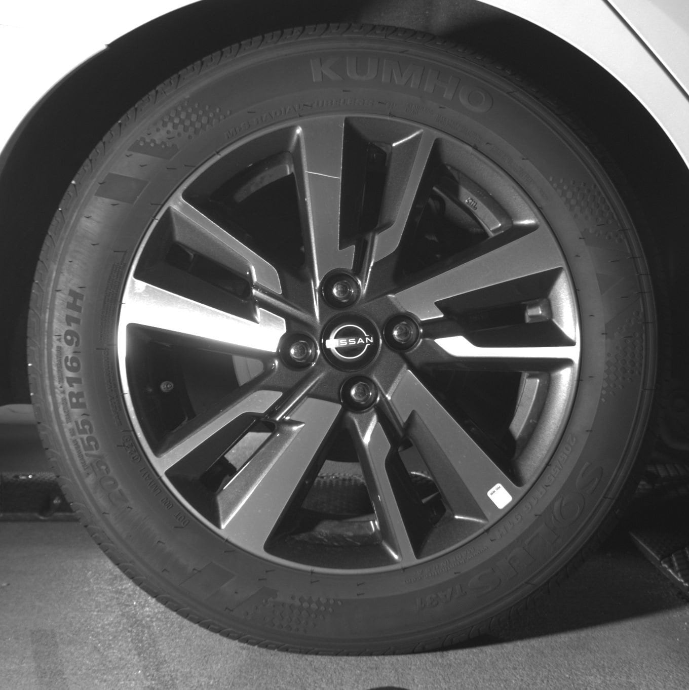 Thumbnail: 2025 Nissan Versa - 15