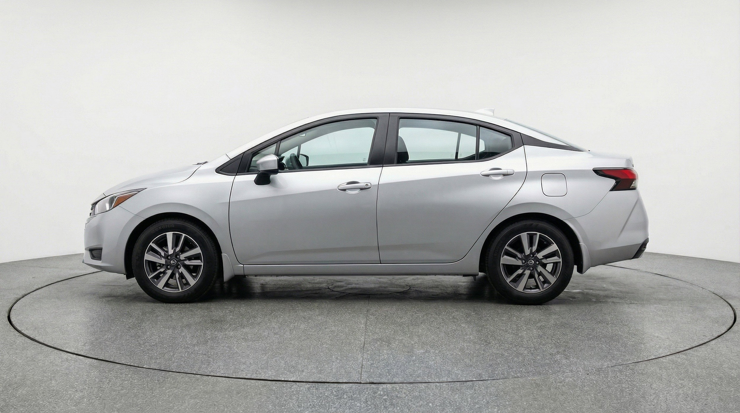 Thumbnail: 2025 Nissan Versa - 5