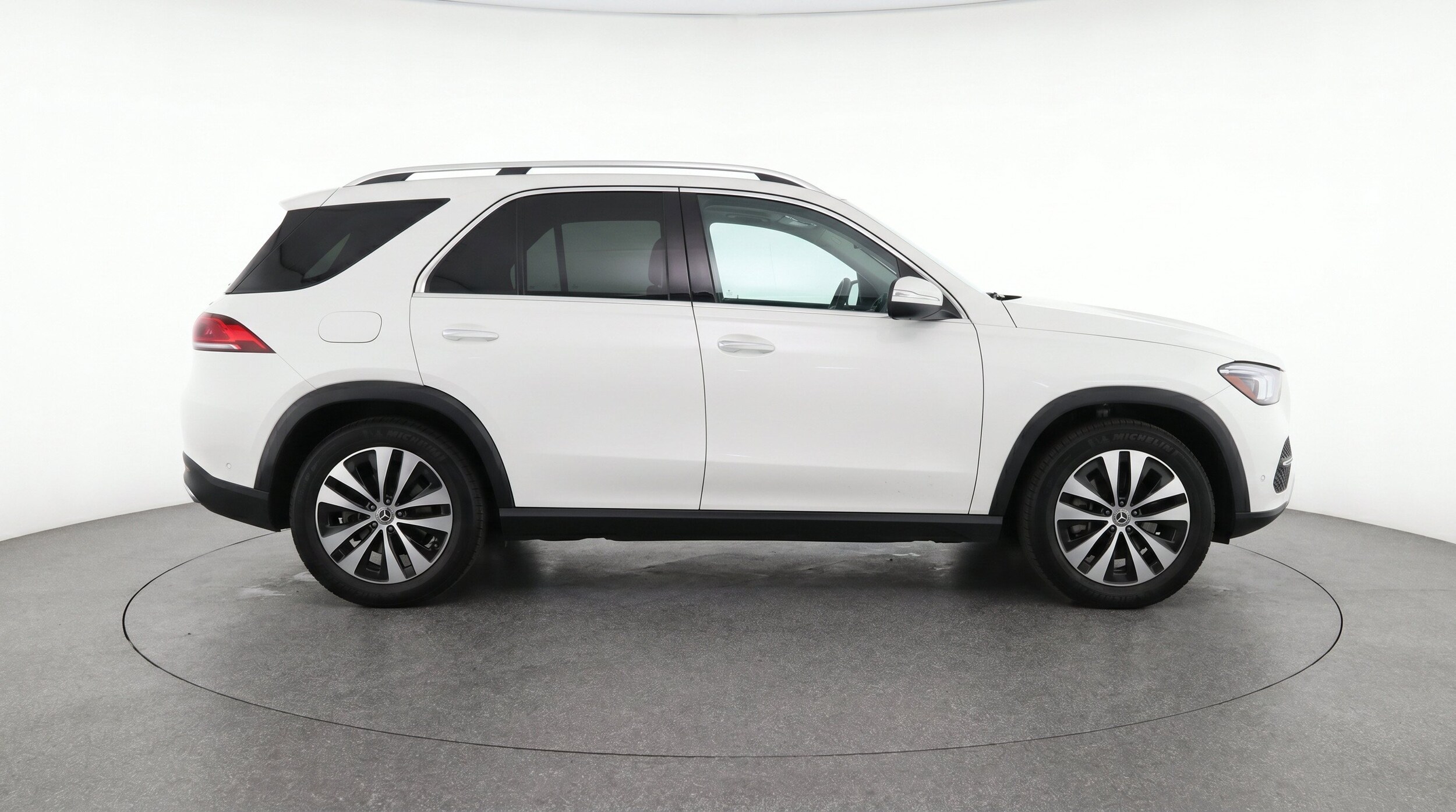 Thumbnail: 2026 Mercedes-Benz GLE - 11