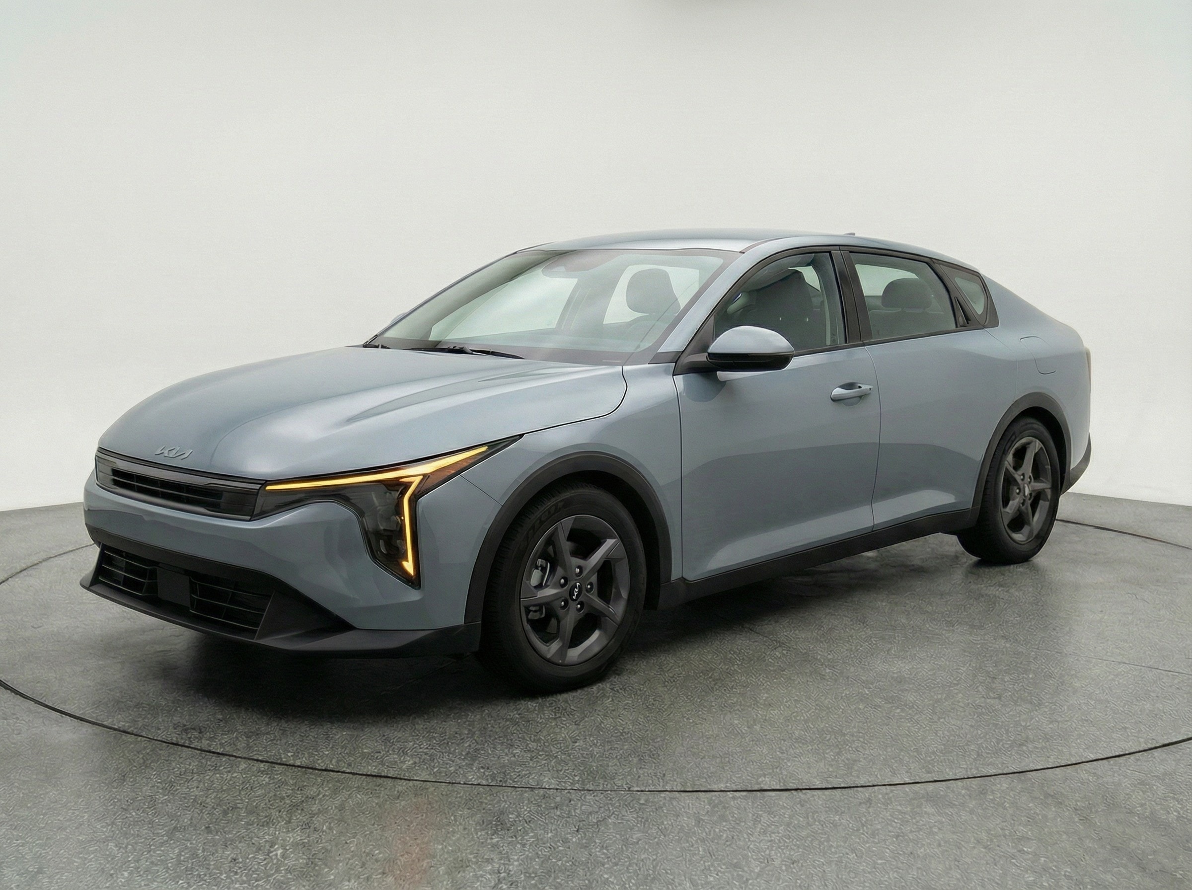 Thumbnail: 2025 Kia K4 - 3