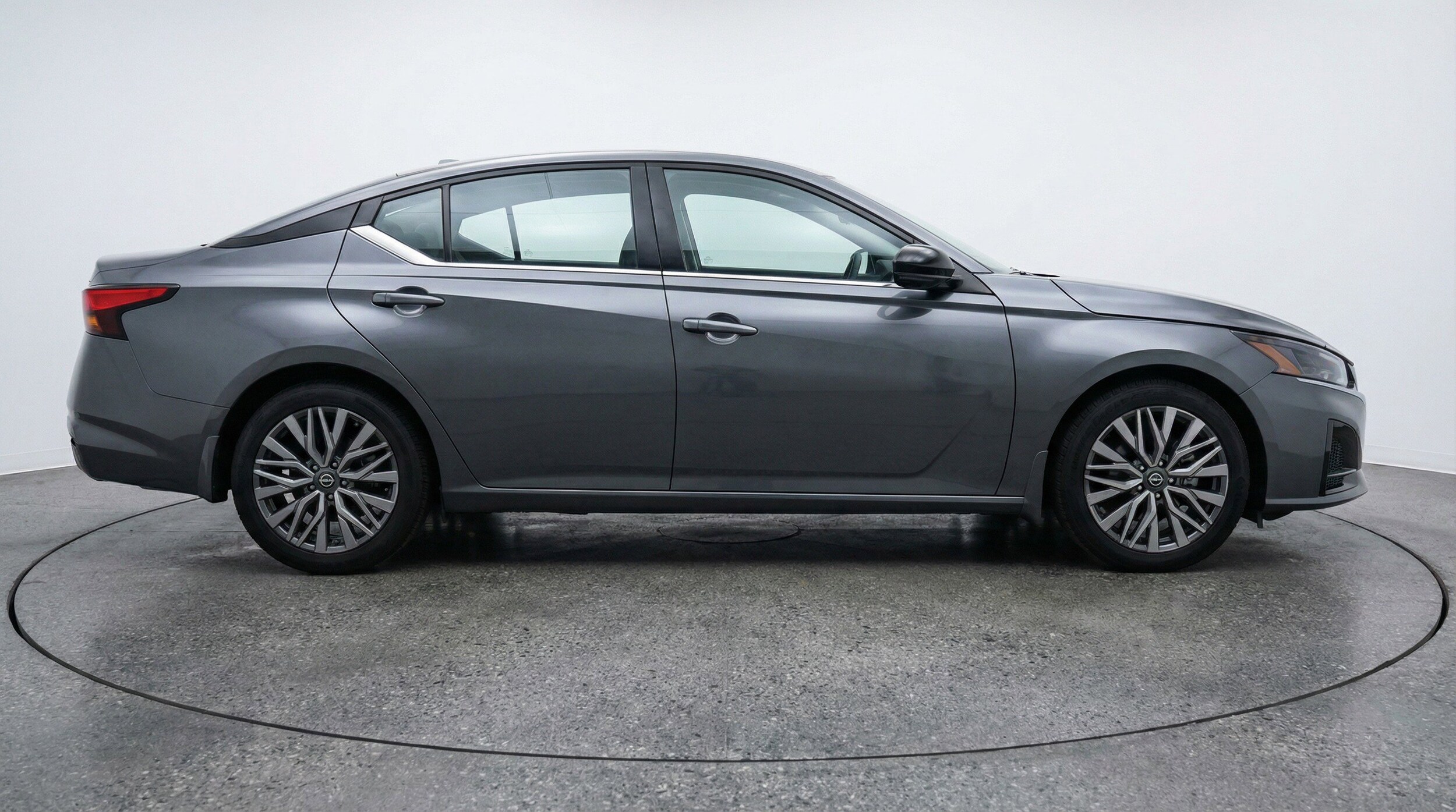 Thumbnail: 2025 Nissan Altima - 11