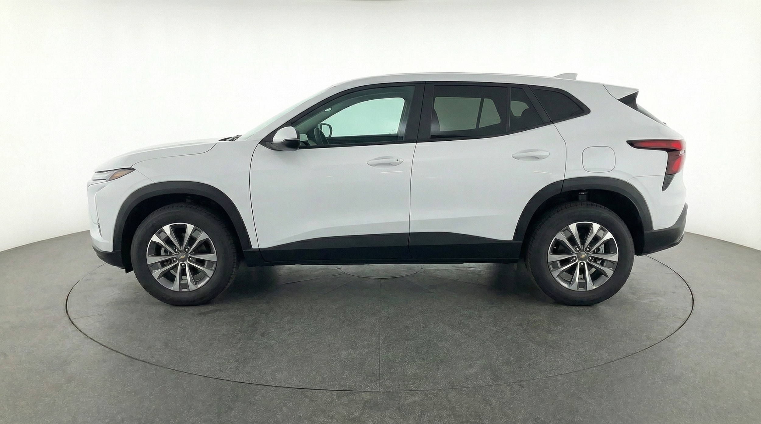 Thumbnail: 2025 Chevrolet Equinox - 4