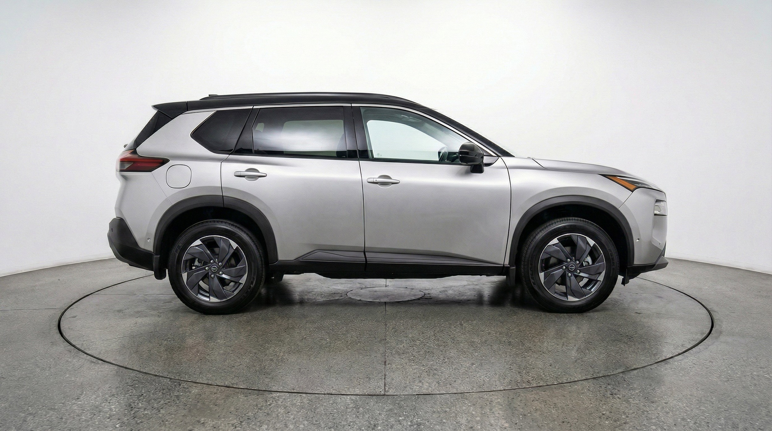 Thumbnail: 2025 Nissan Rogue - 11