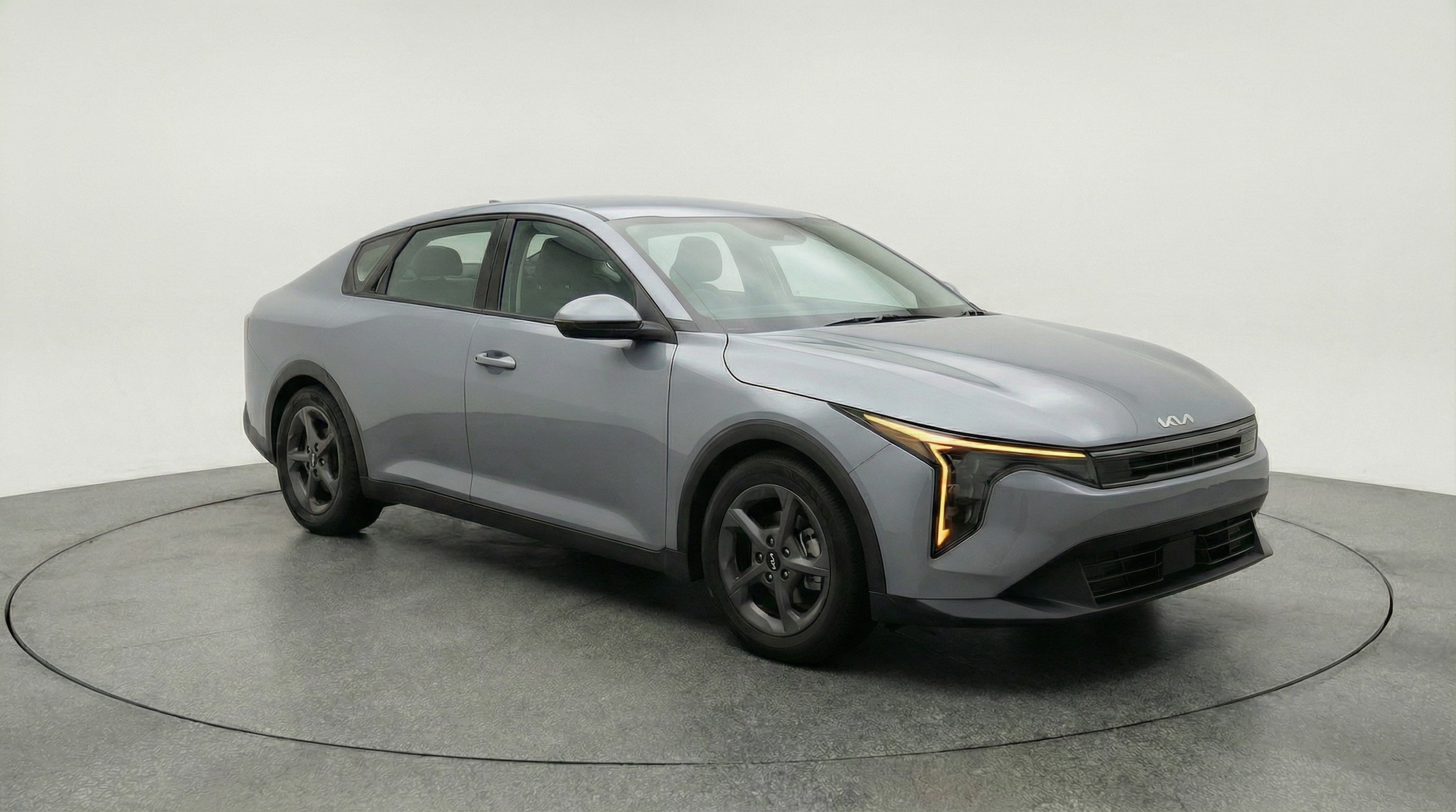 Thumbnail: 2025 Kia K4 - 1