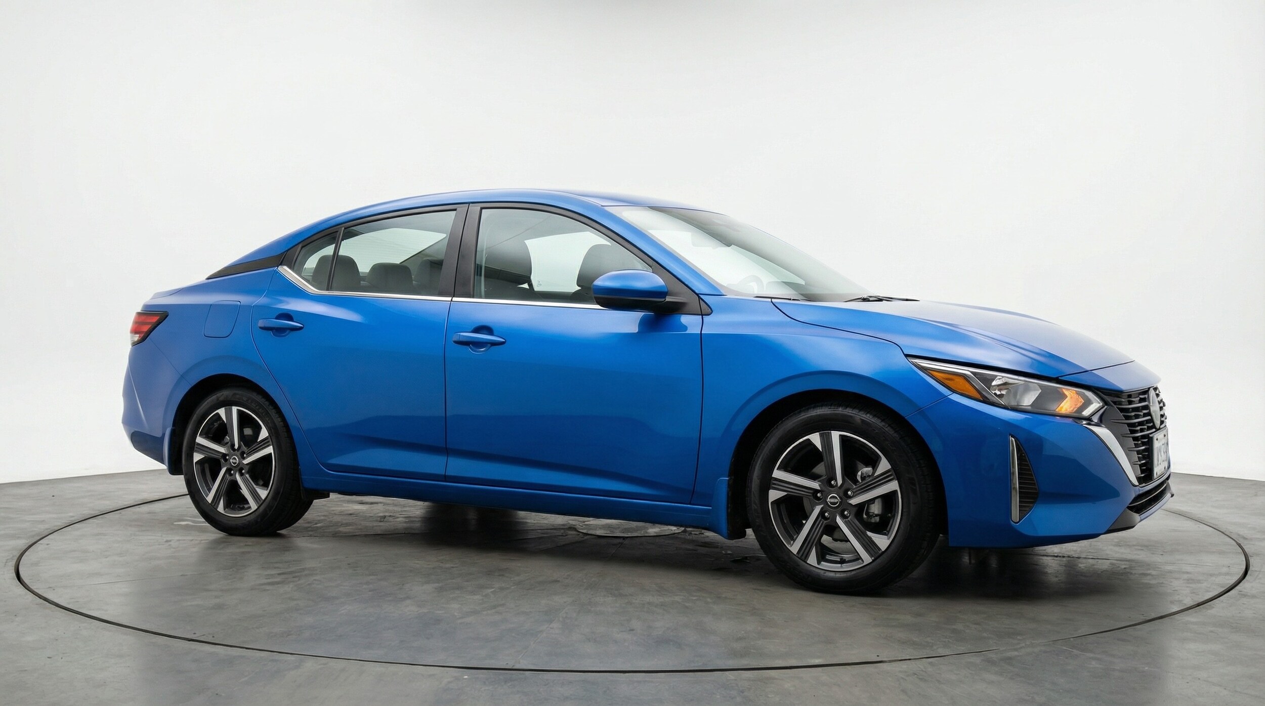 Thumbnail: 2025 Nissan Sentra - 1