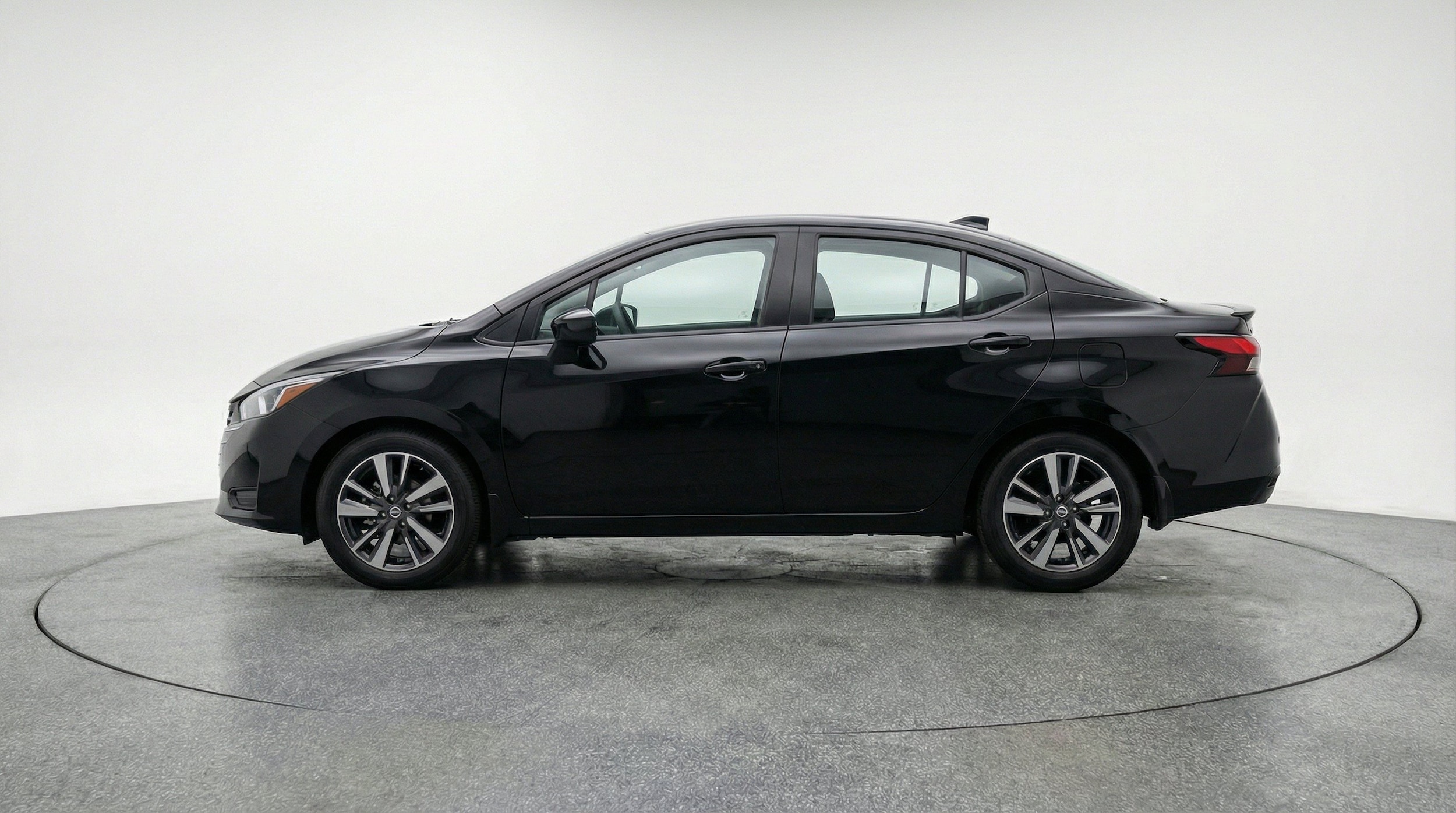 Thumbnail: 2025 Nissan Versa - 5