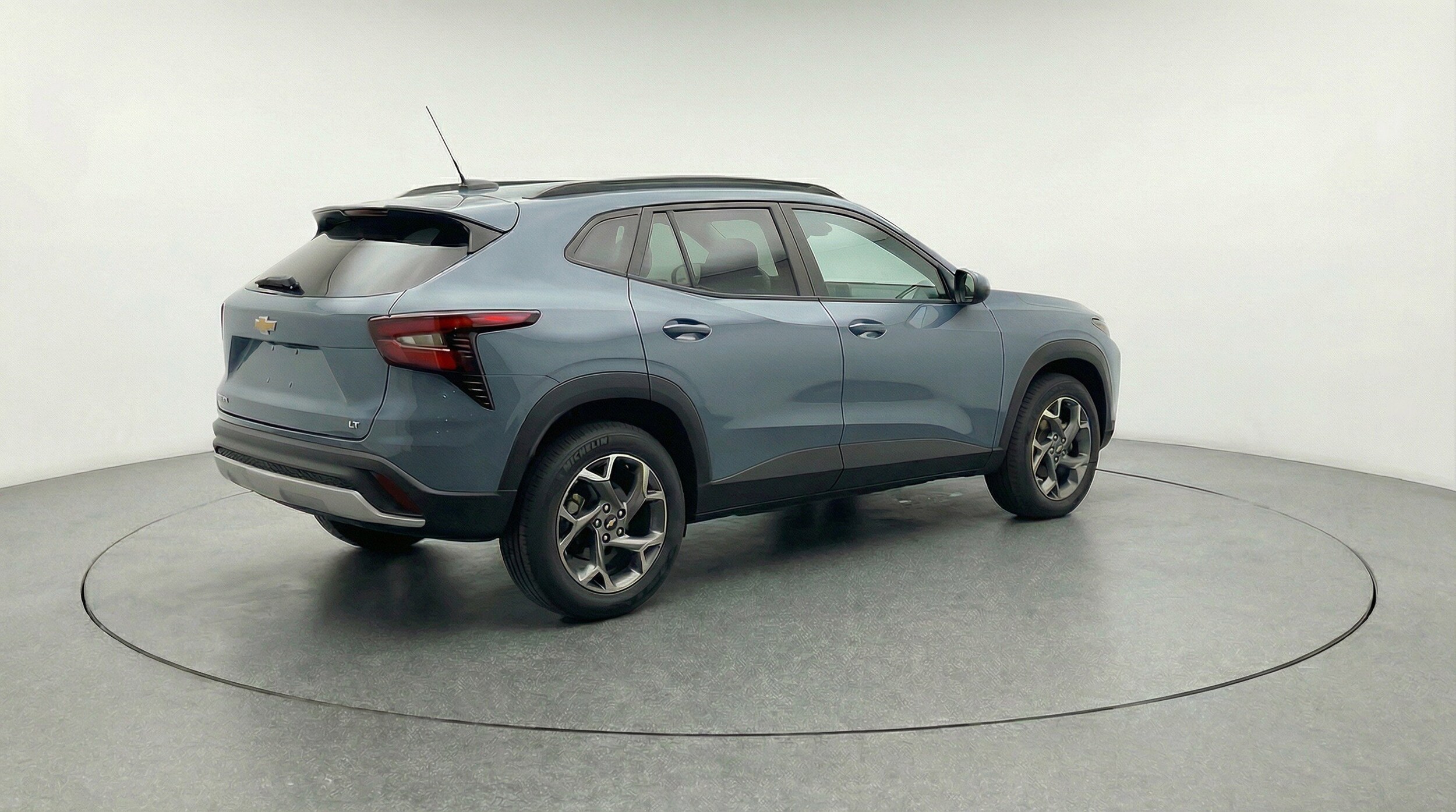 Thumbnail: 2025 Chevrolet Trax - 9