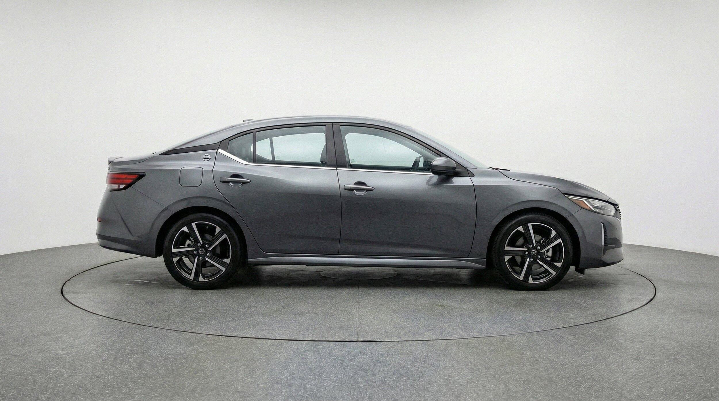 Thumbnail: 2025 Nissan Sentra - 11