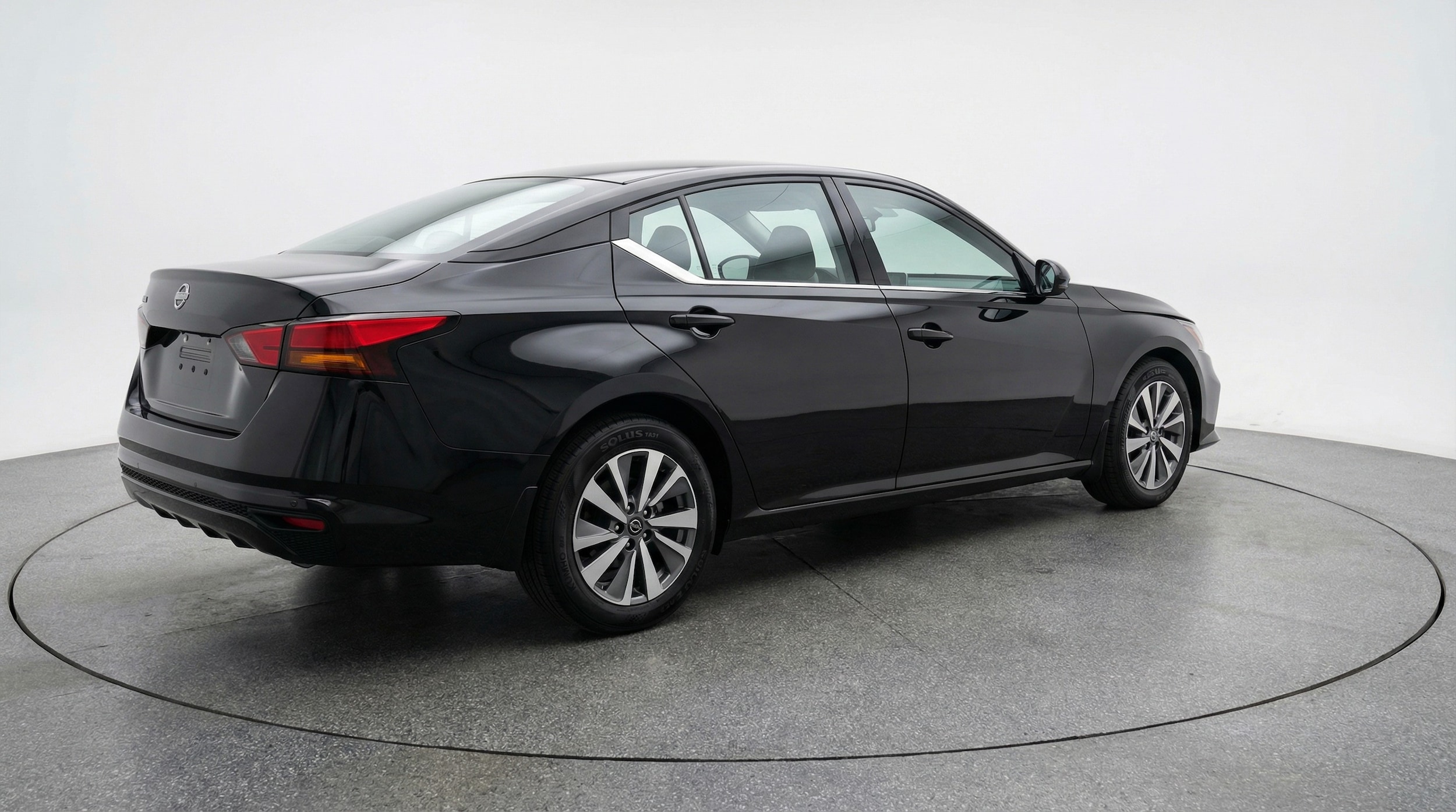 Thumbnail: 2025 Nissan Altima - 7