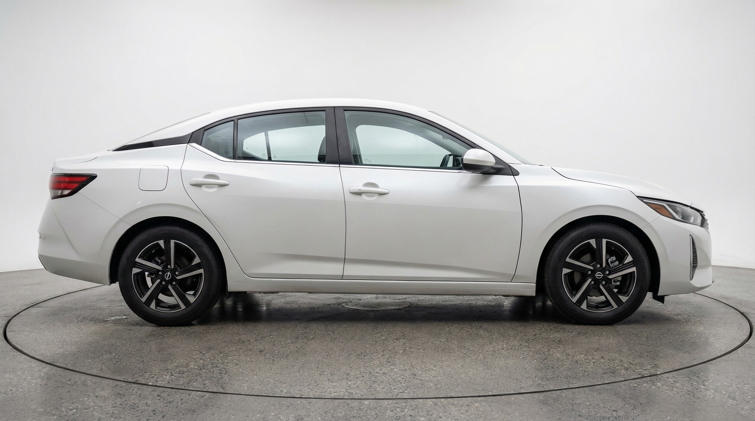 Thumbnail: 2025 Nissan Sentra - 8