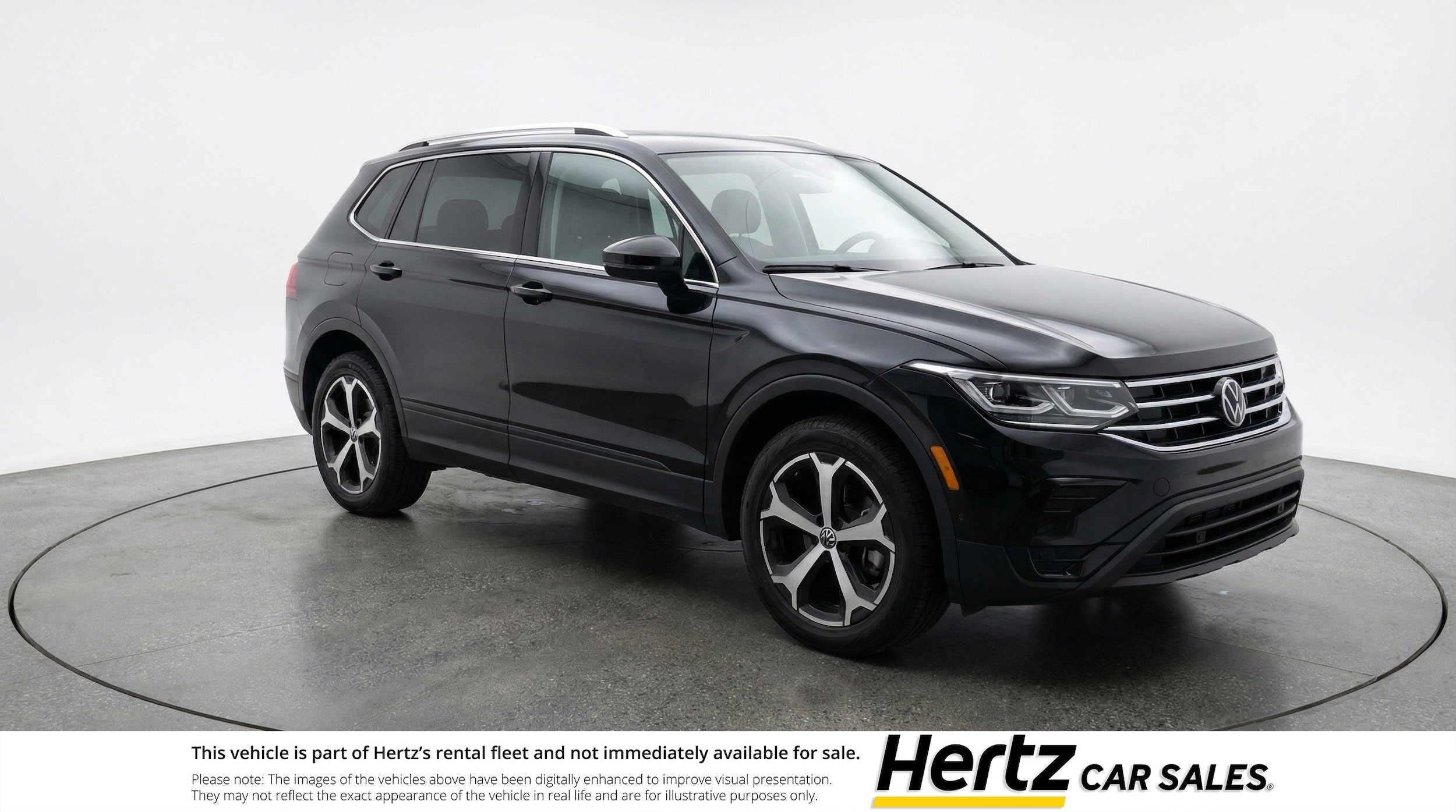 Thumbnail: 2026 Volkswagen Tiguan - 1