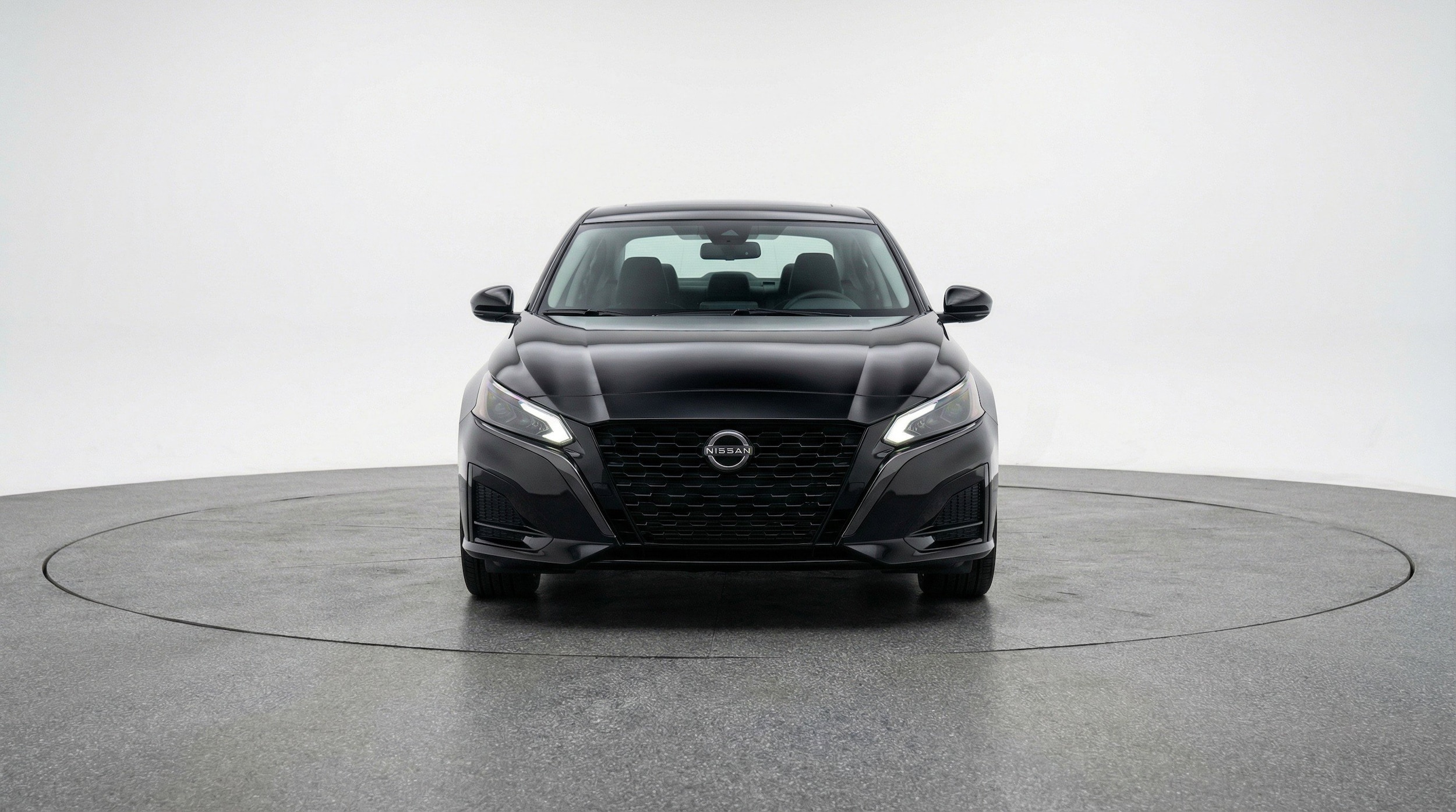 Thumbnail: 2025 Nissan Altima - 2