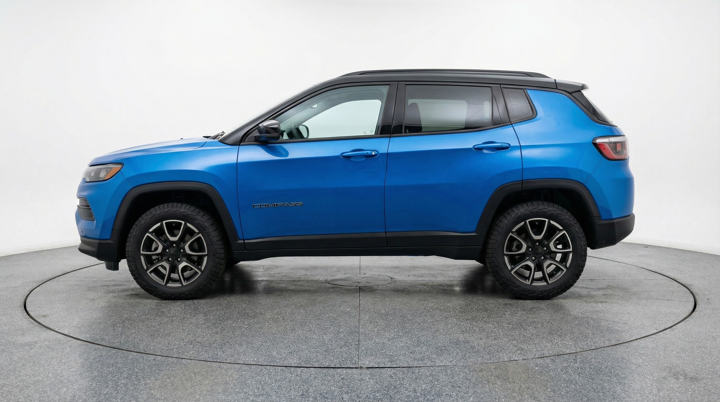 Thumbnail: 2025 Jeep Compass - 4