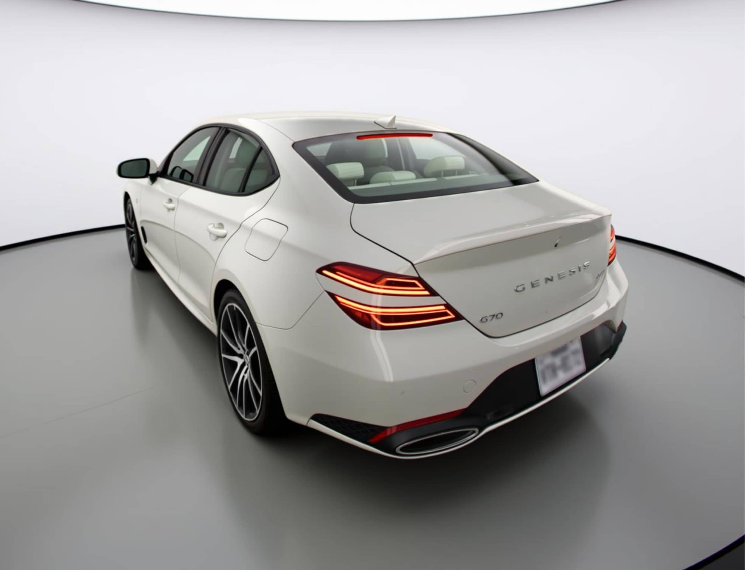 Thumbnail: 2025 Genesis G70 - 5