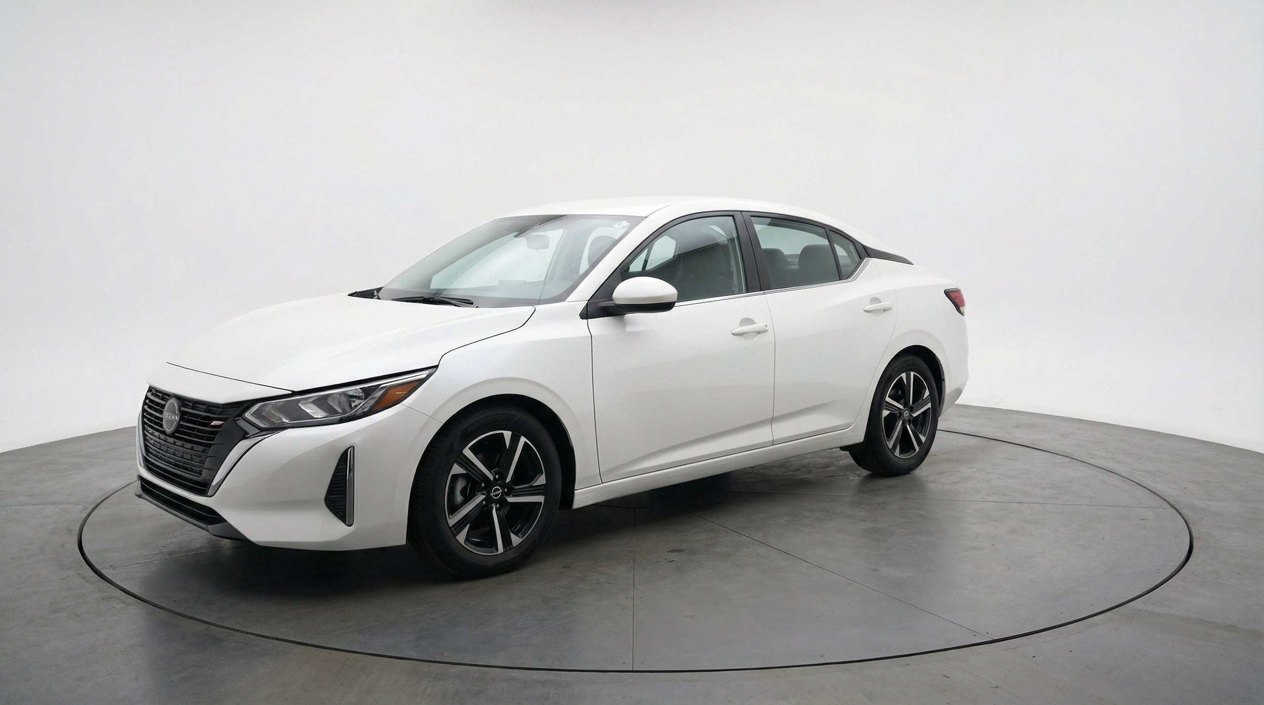 Thumbnail: 2025 Nissan Sentra - 3
