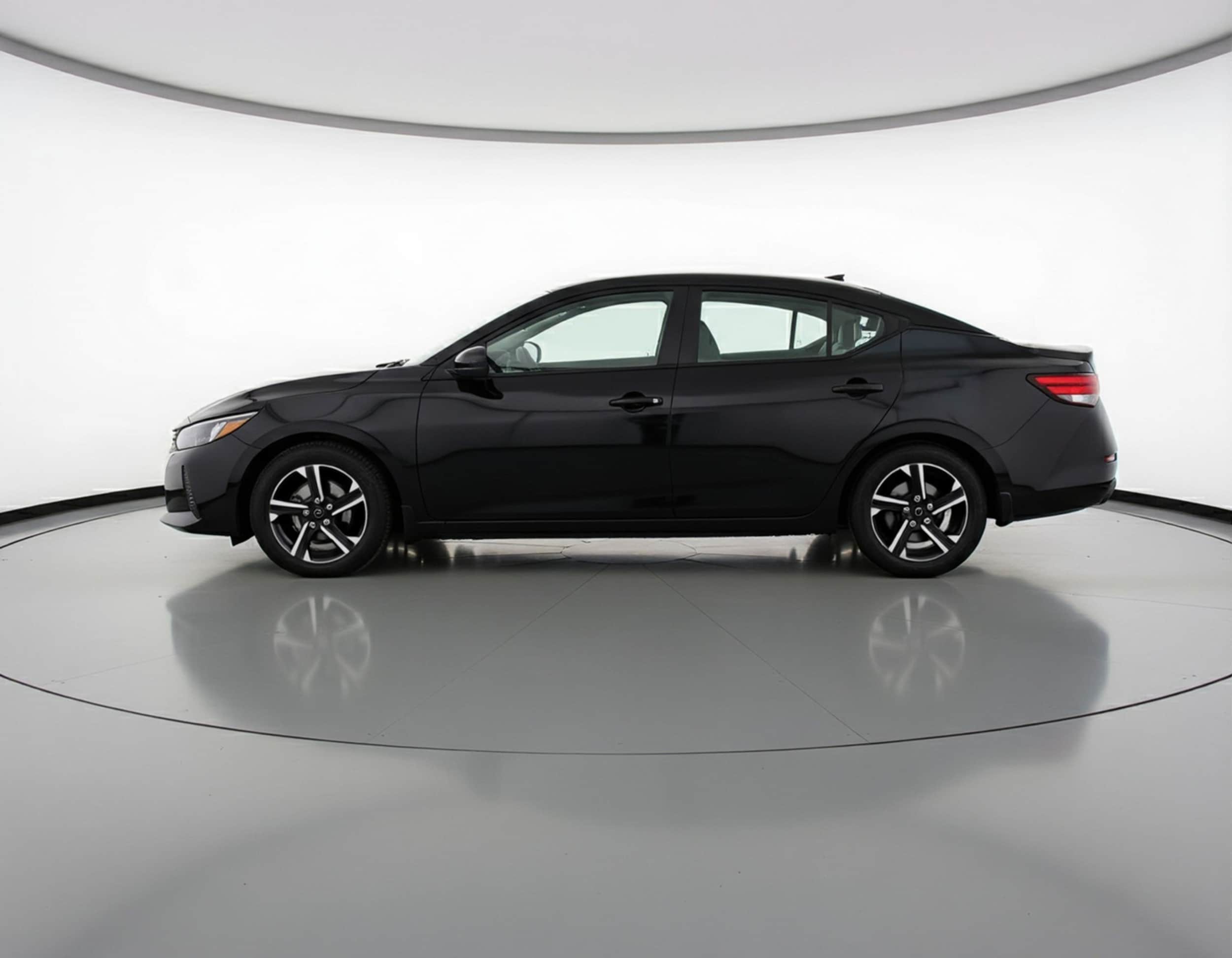 Thumbnail: 2025 Nissan Sentra - 4