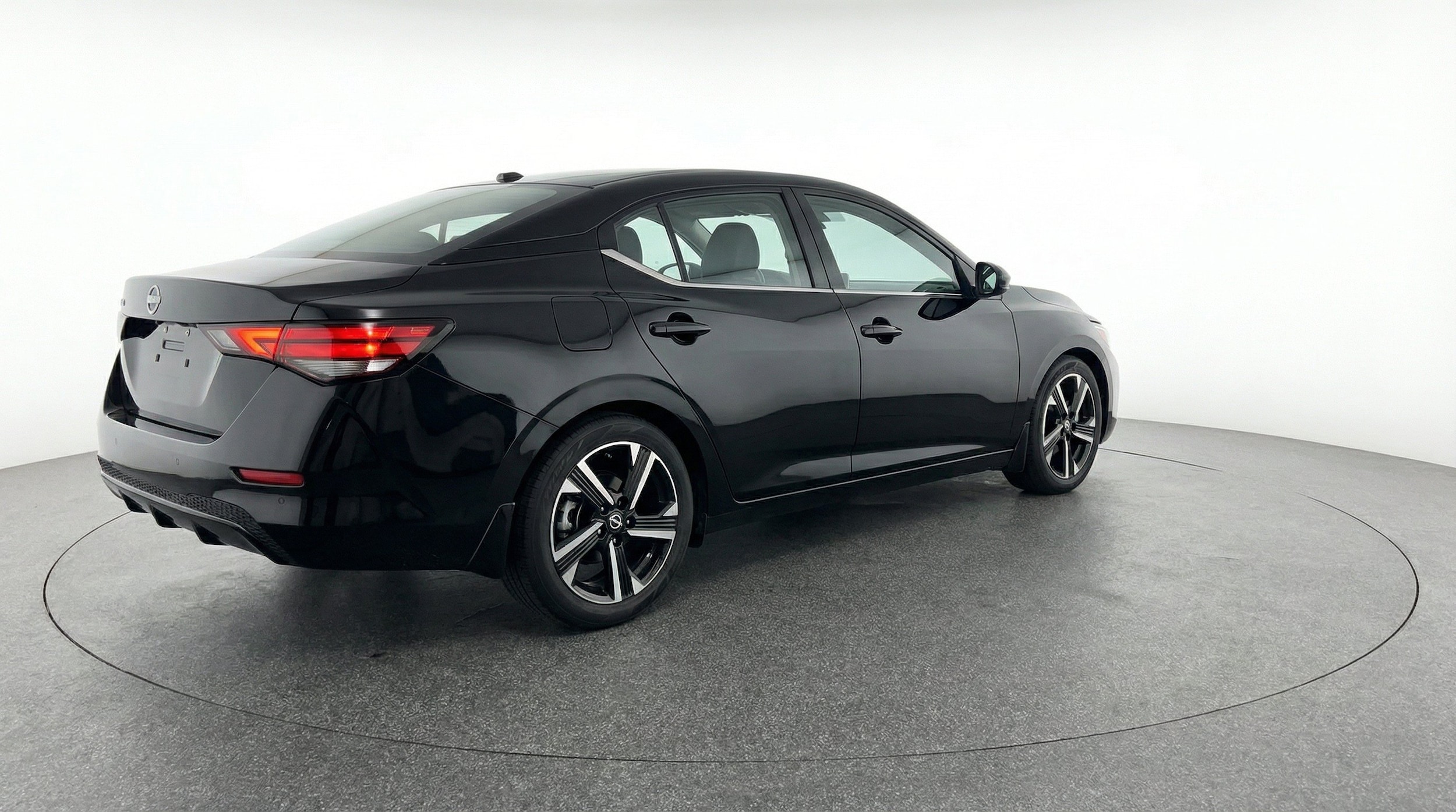 Thumbnail: 2025 Nissan Sentra - 9