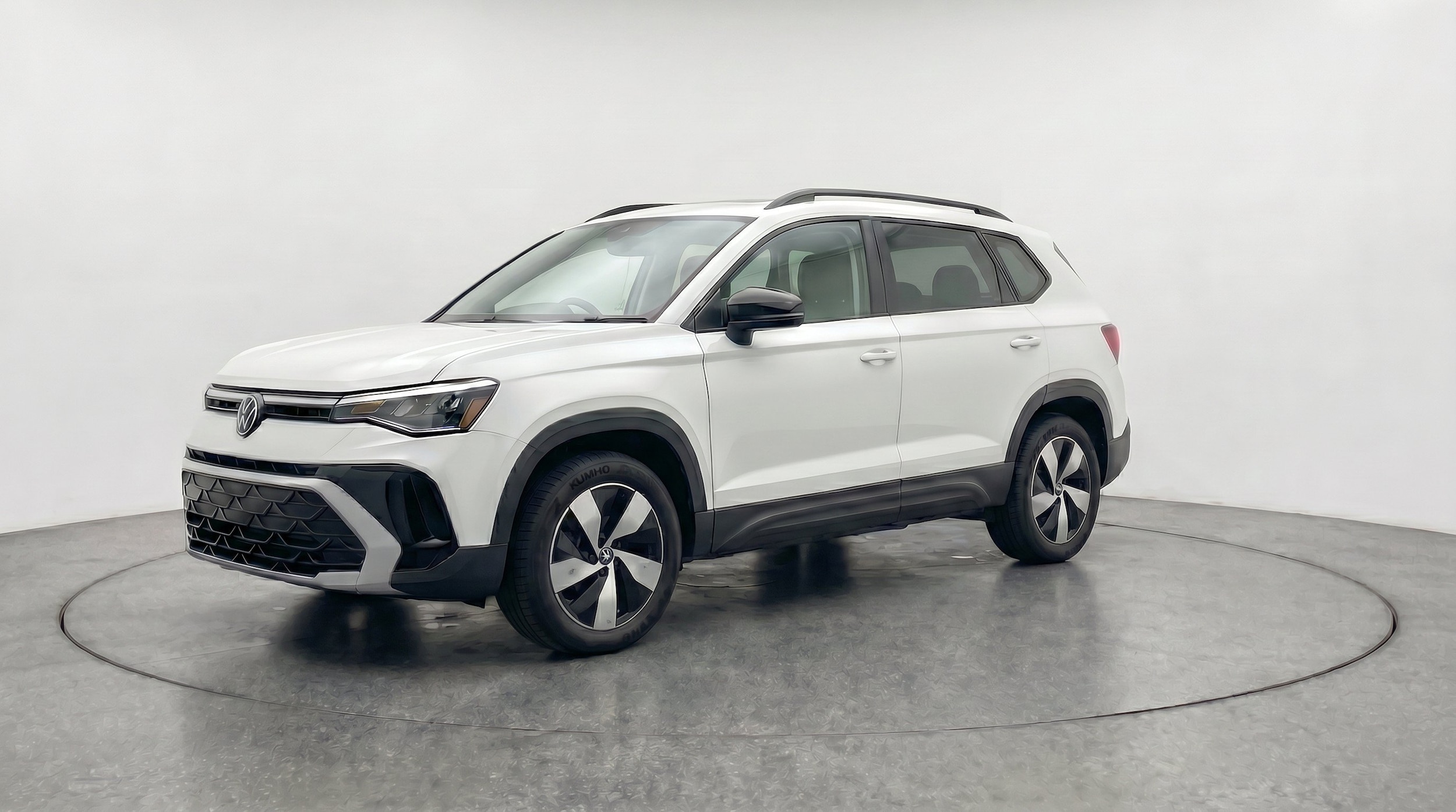 Thumbnail: 2026 Volkswagen Taos - 3
