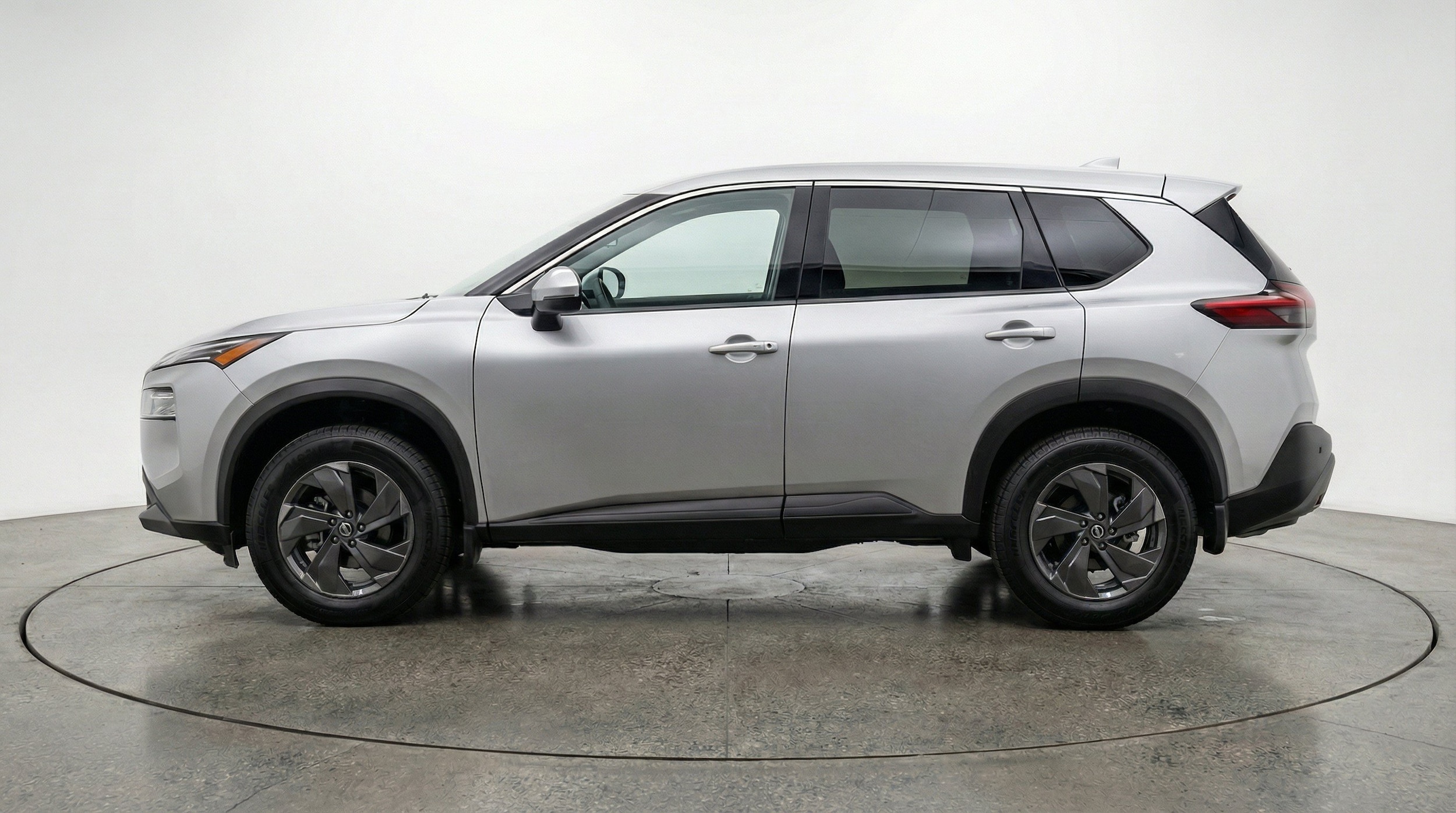 Thumbnail: 2025 Nissan Rogue - 5