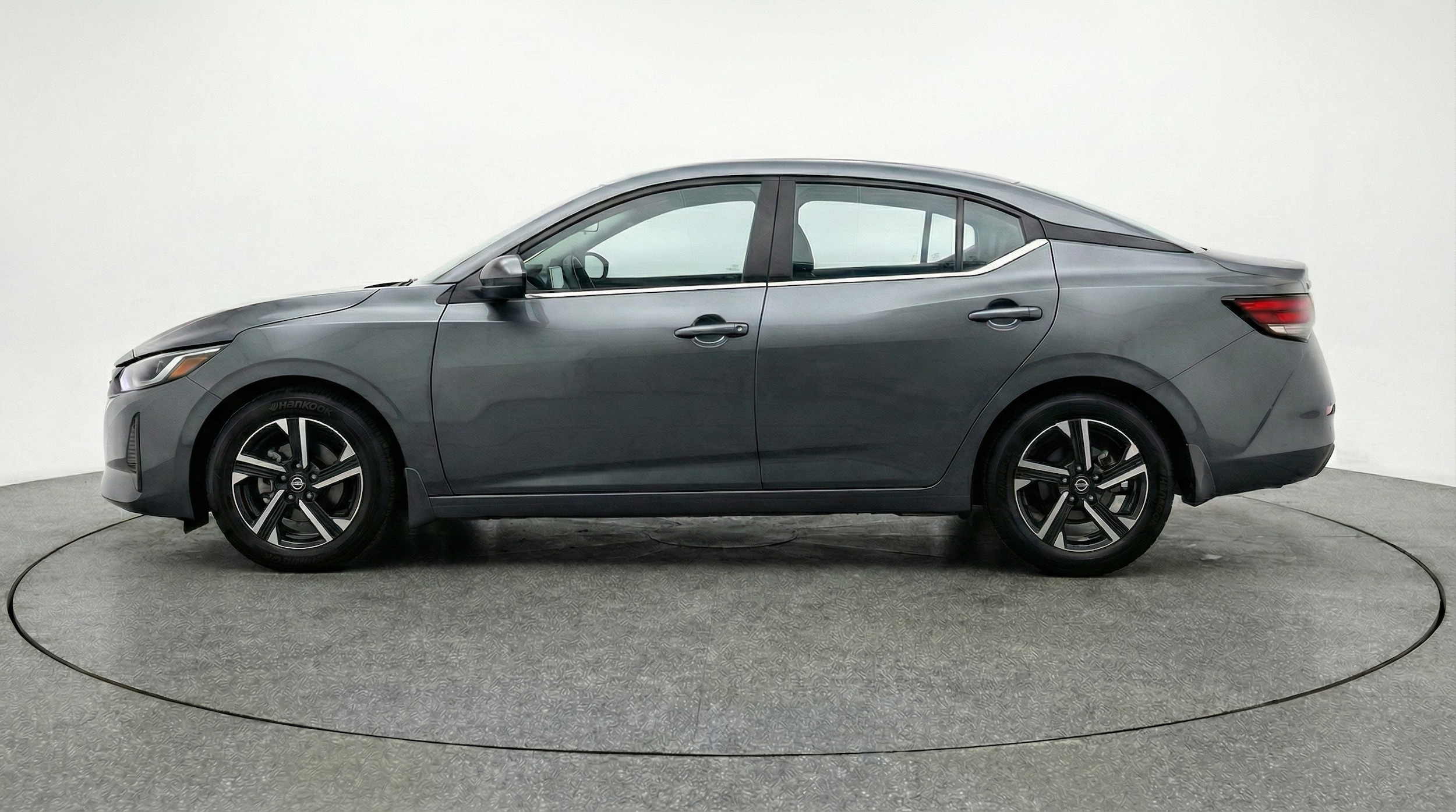 Thumbnail: 2025 Nissan Sentra - 4